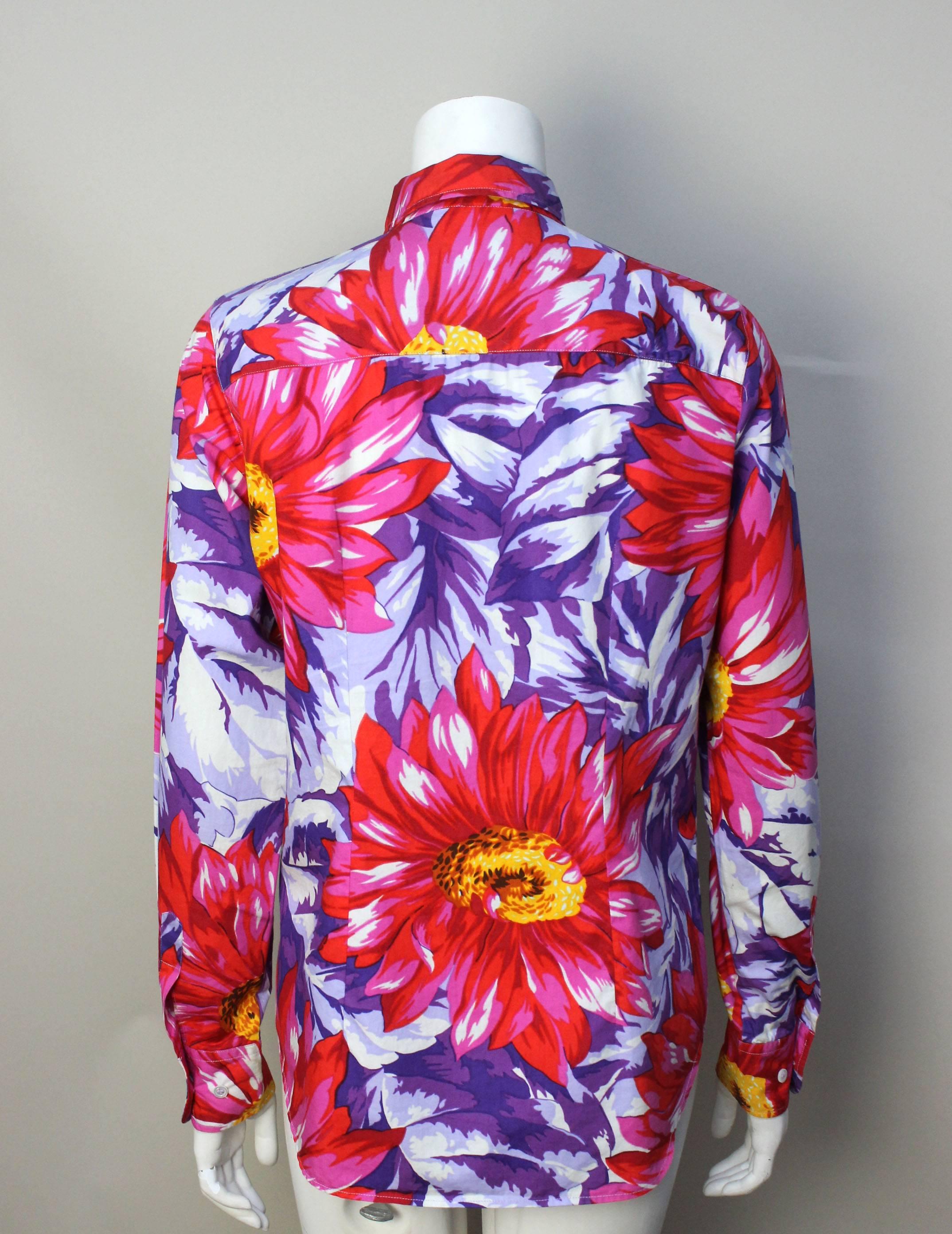 Dolce and Gabbana Bold Floral Print Blouse In Excellent Condition For Sale In New York, NY