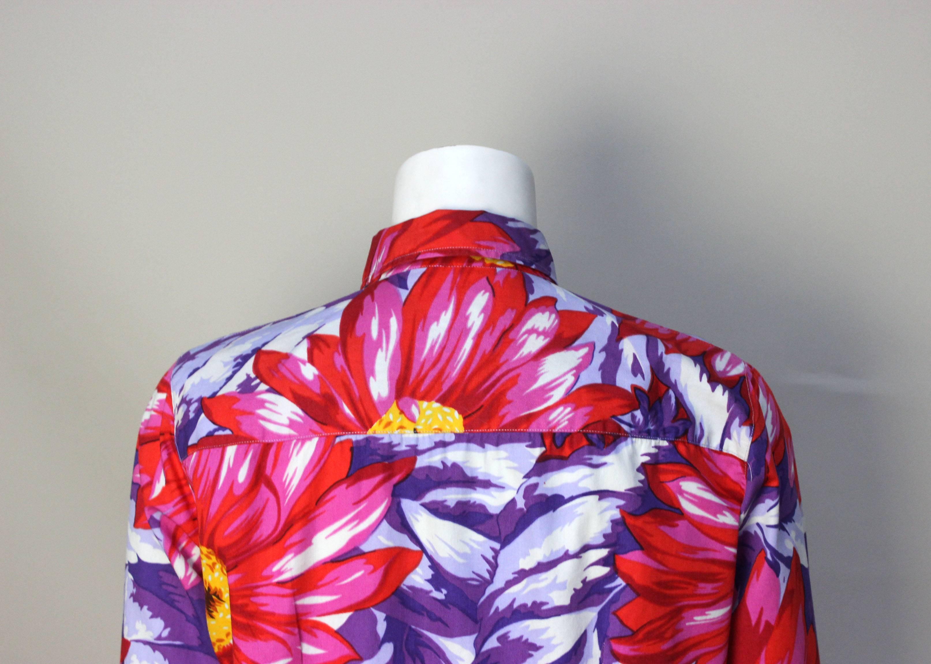 Dolce and Gabbana Bold Floral Print Blouse For Sale 1
