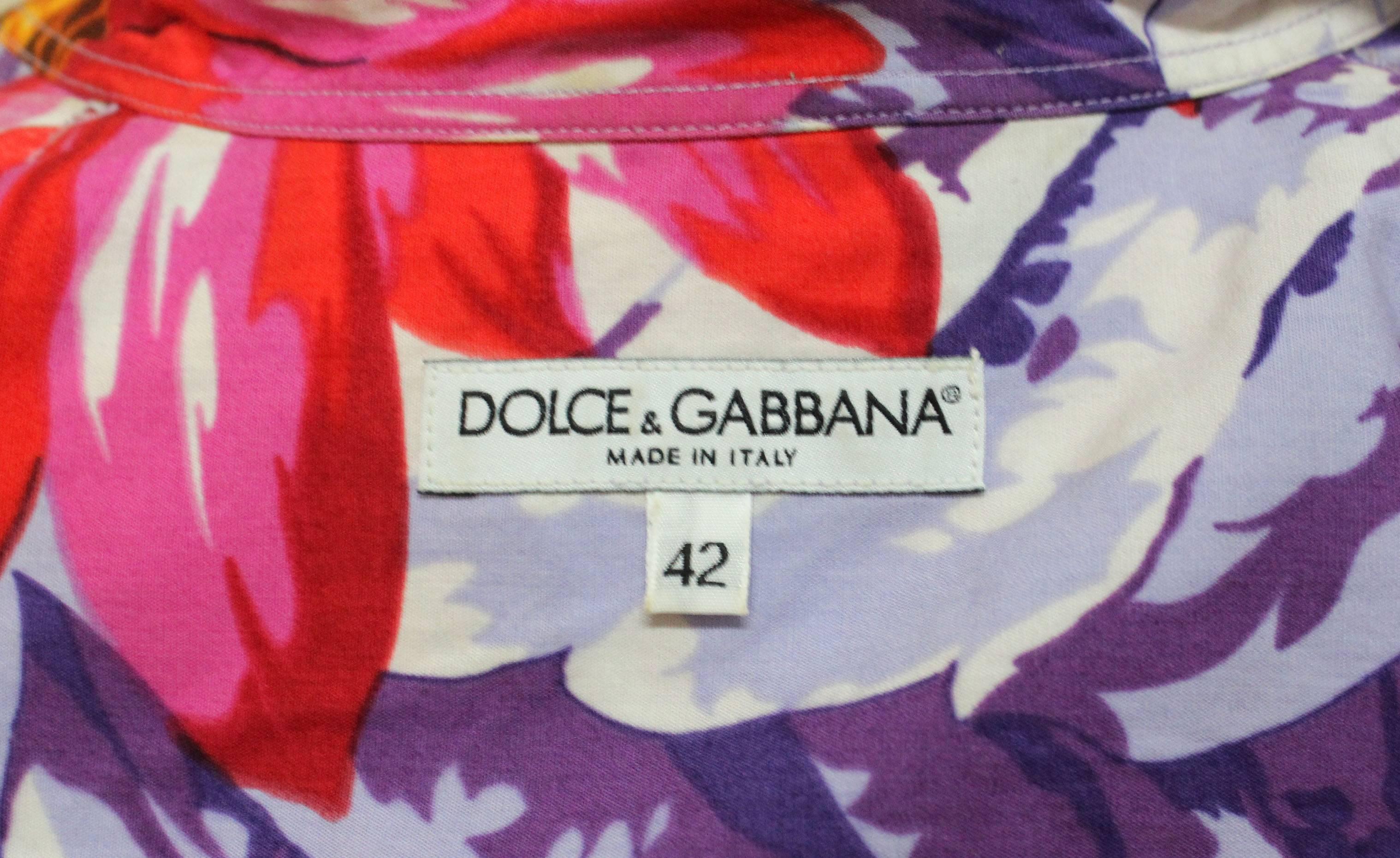 Dolce and Gabbana Bold Floral Print Blouse For Sale 3