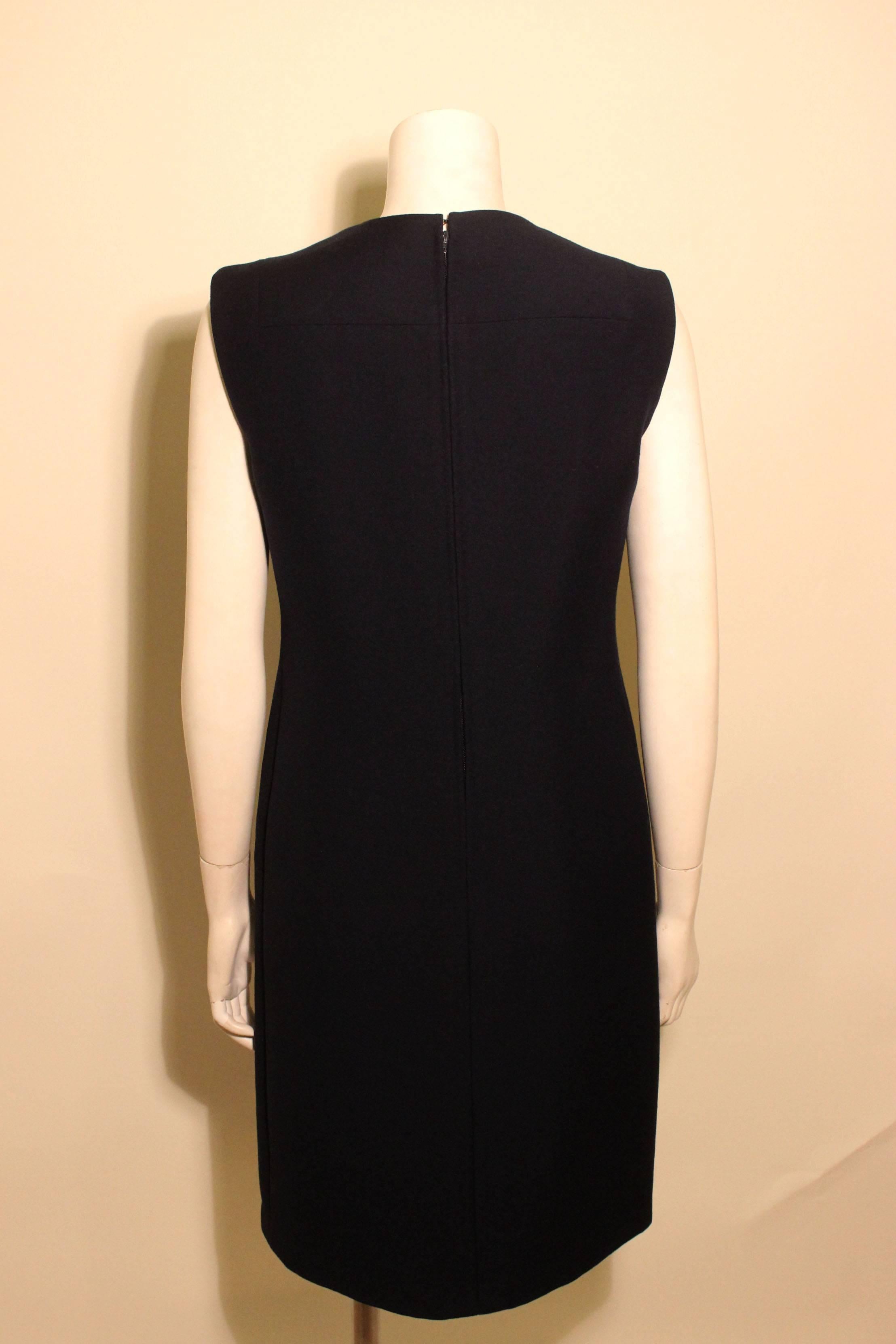 Vintage Pauline Trigere Sheath Dress In Excellent Condition For Sale In New York, NY
