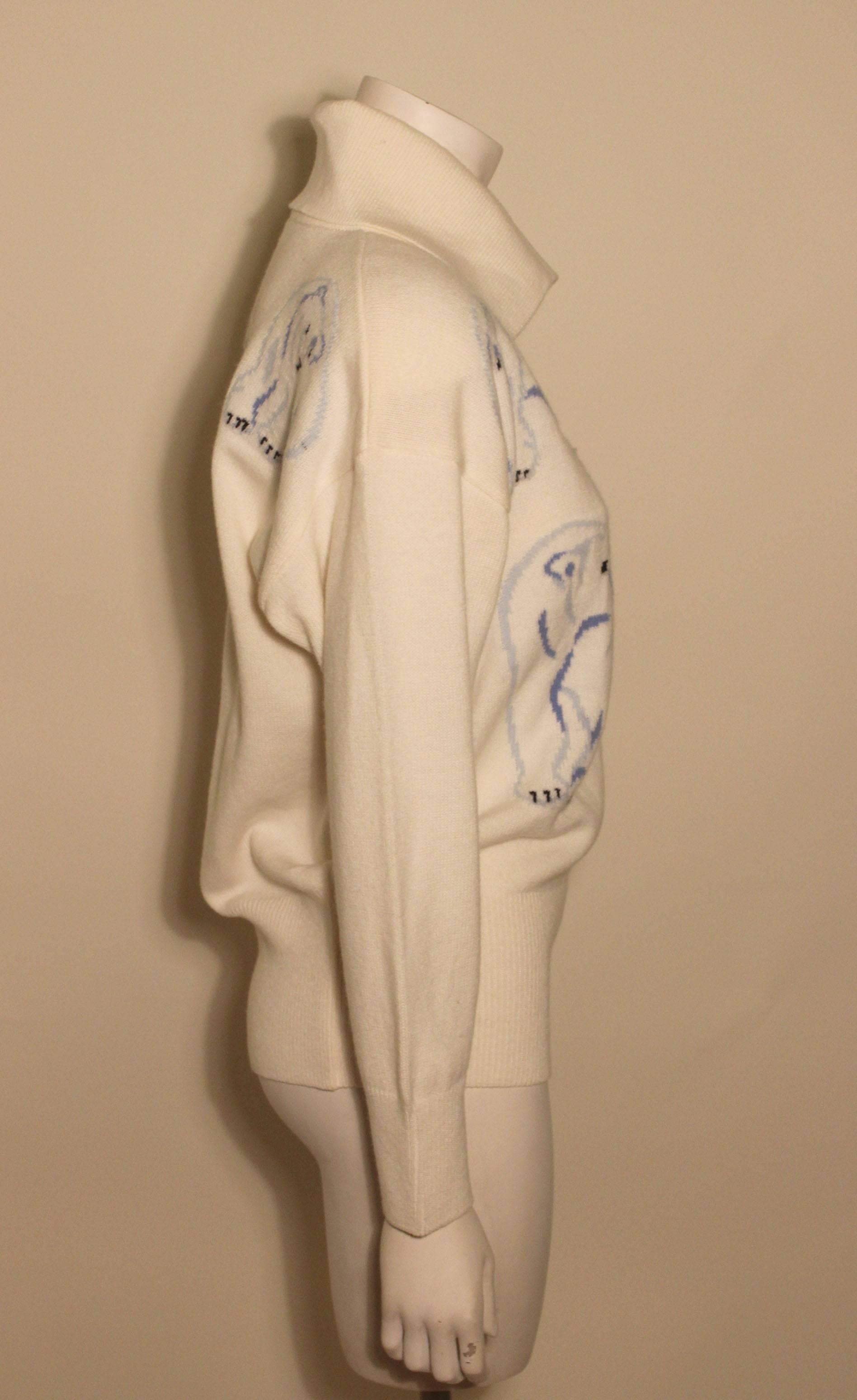 Vintage Escada Sweater with Polar Bear Print In New Condition In New York, NY