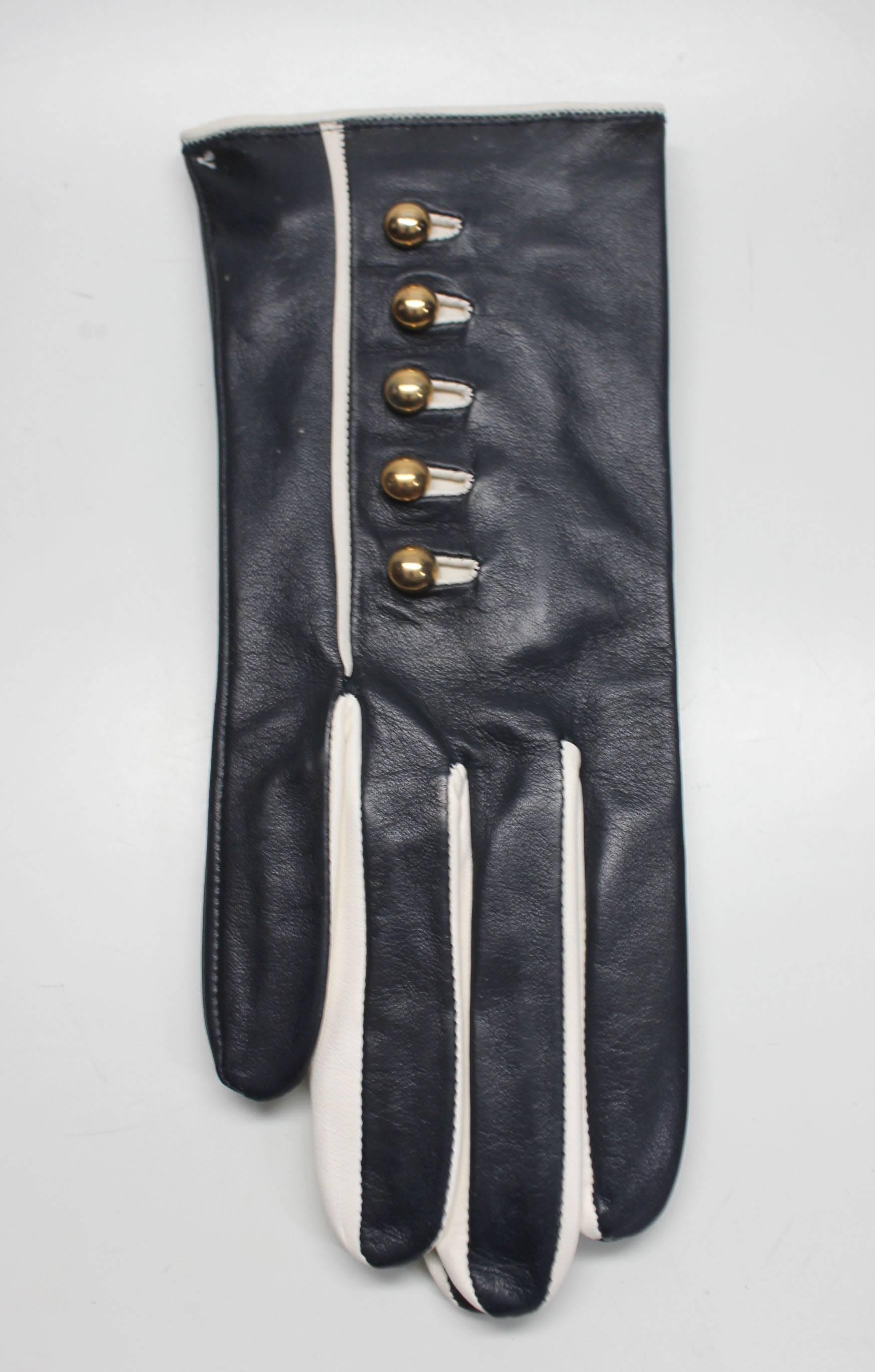 1980s Escada by Margaretha Ley Navy and White Gold Buttoned Leather Gloves In New Condition In New York, NY