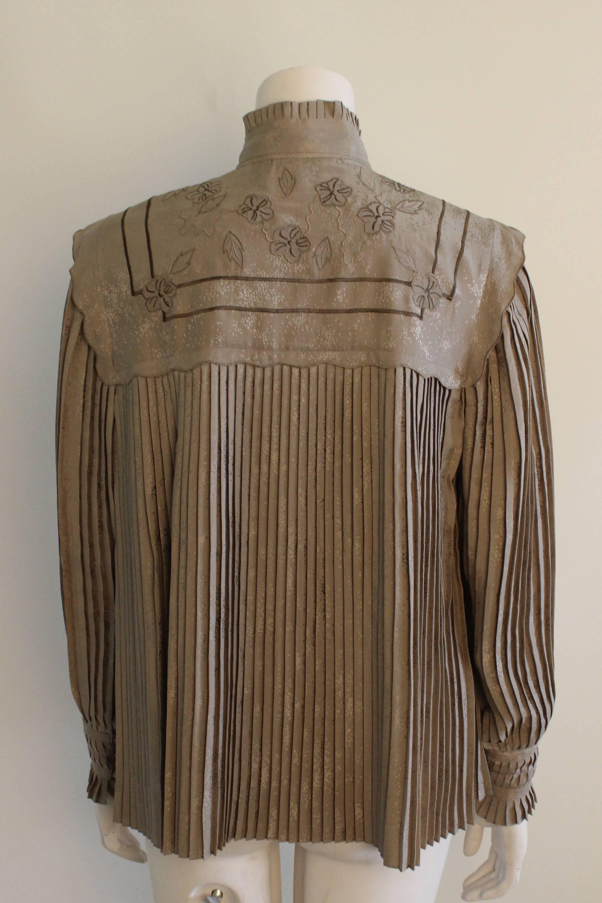 Brown Vintage Mercedes & Adrienne Pleated Silk Blouse For Sale