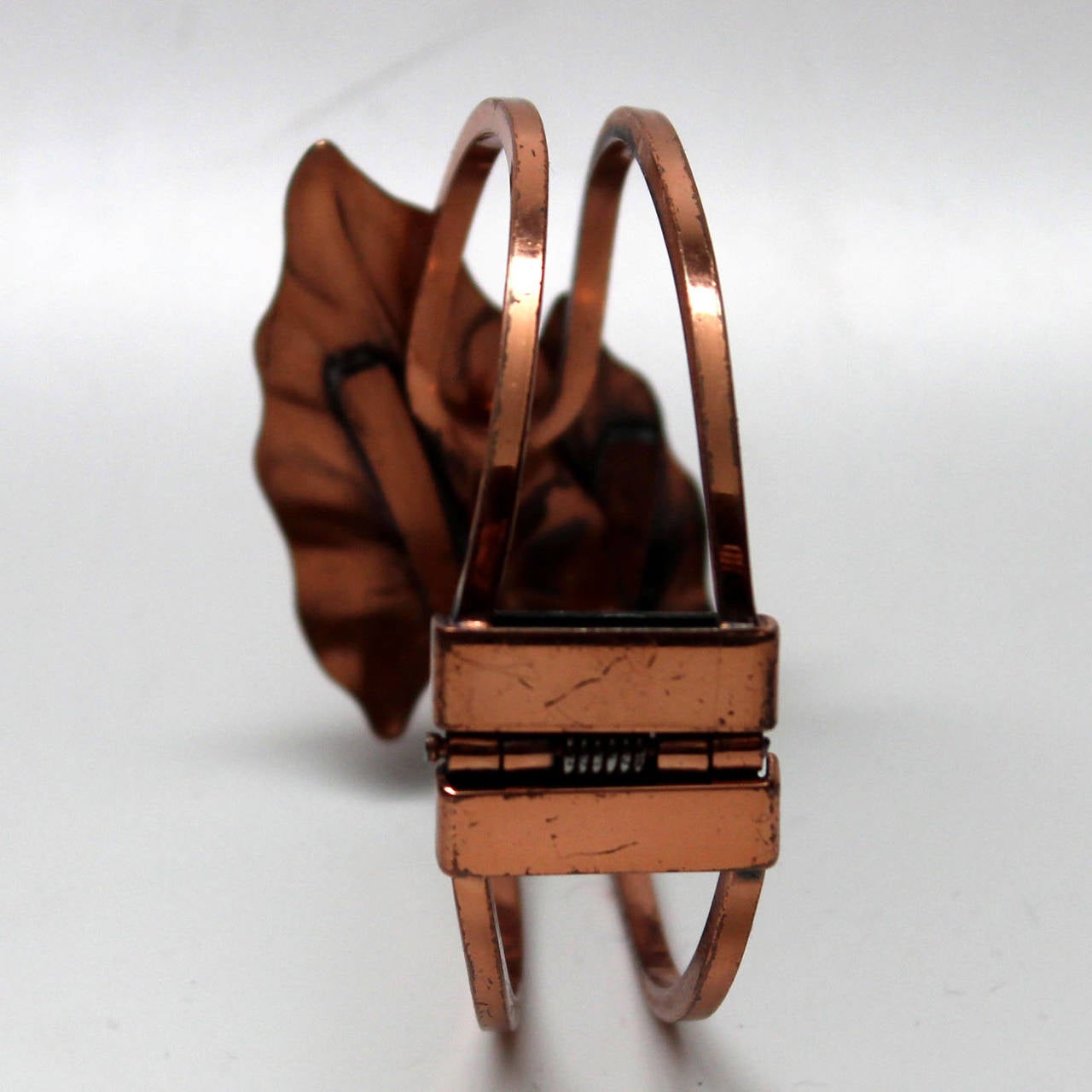 Renoir Copper Leaf Motif Hinged Bracelet In Good Condition In New York, NY