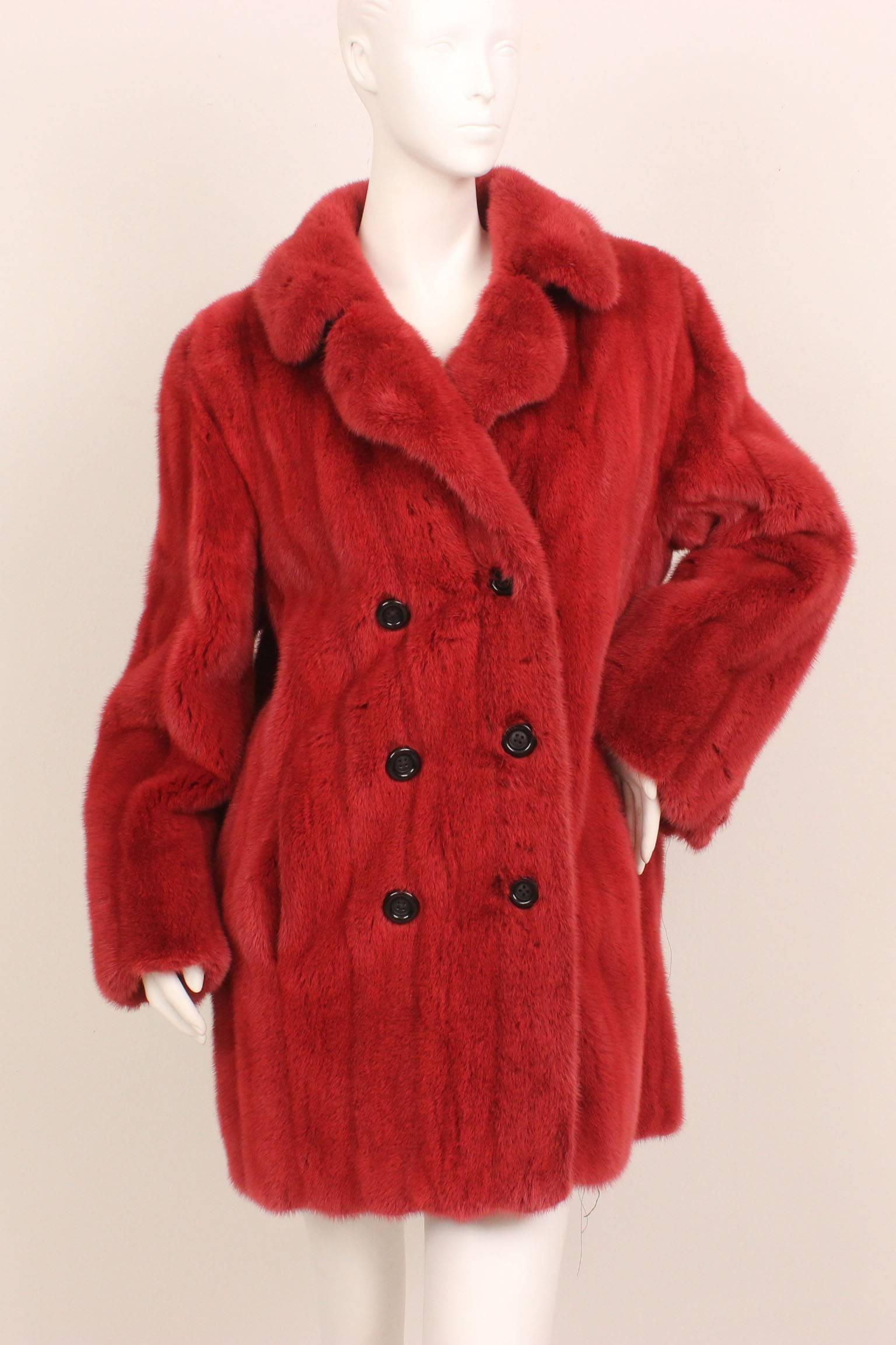 Ben Kahn Red Mink Double Breasted Jacket, 1990s  In Excellent Condition For Sale In New York, NY