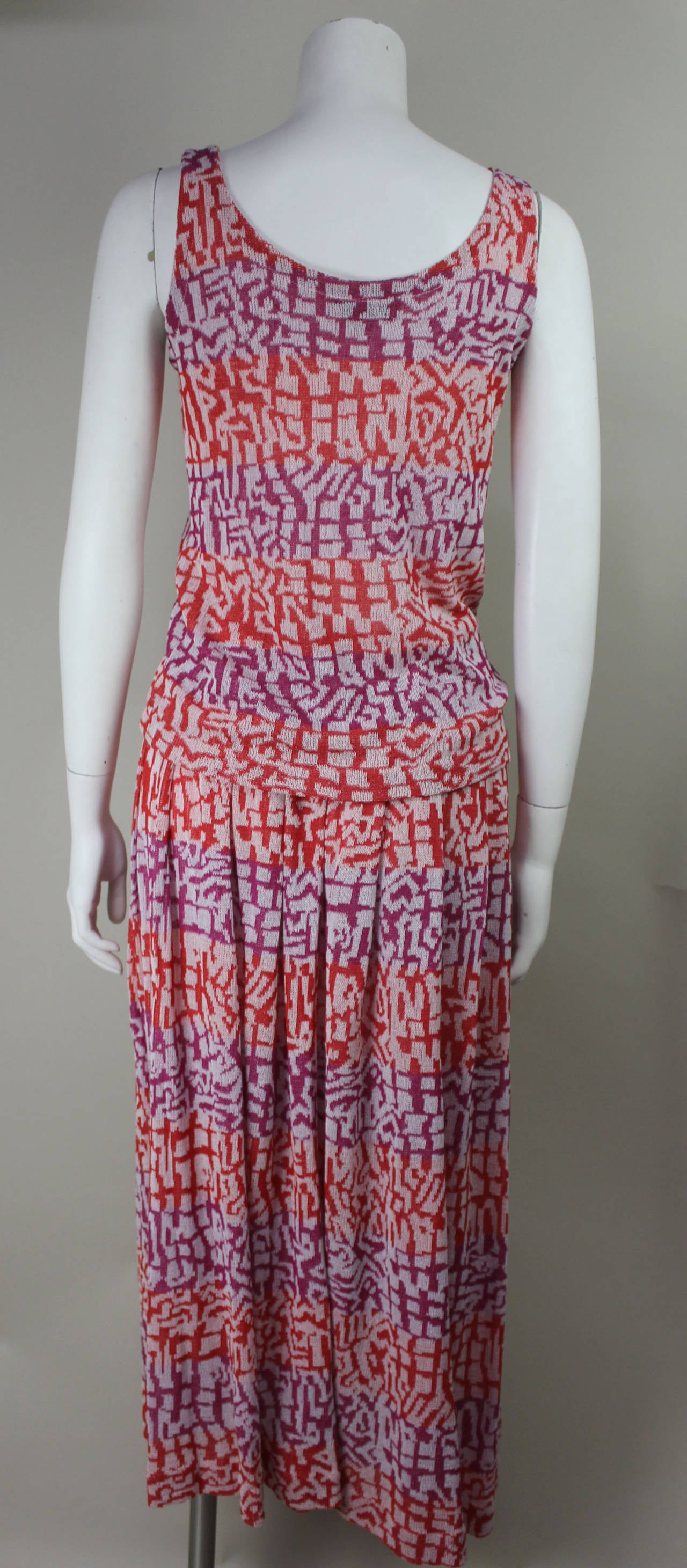 Missoni 1970s 2 Piece Knit Tank and Skirt RARE In Excellent Condition For Sale In New York, NY
