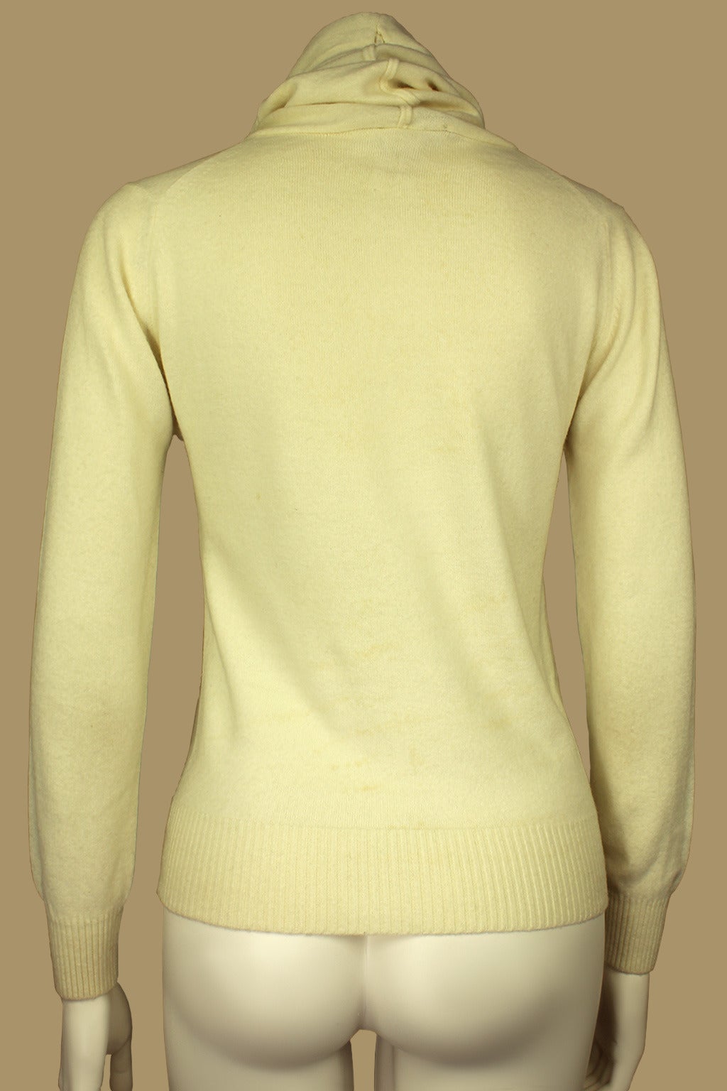 Givenchy Sport 1970s Creme Turtleneck In Good Condition In New York, NY