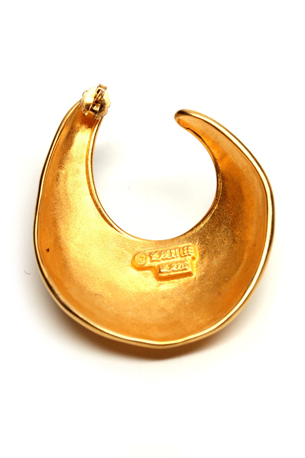 Robert Lee Morris 1980s Gold Crescent Hoops In Excellent Condition In New York, NY