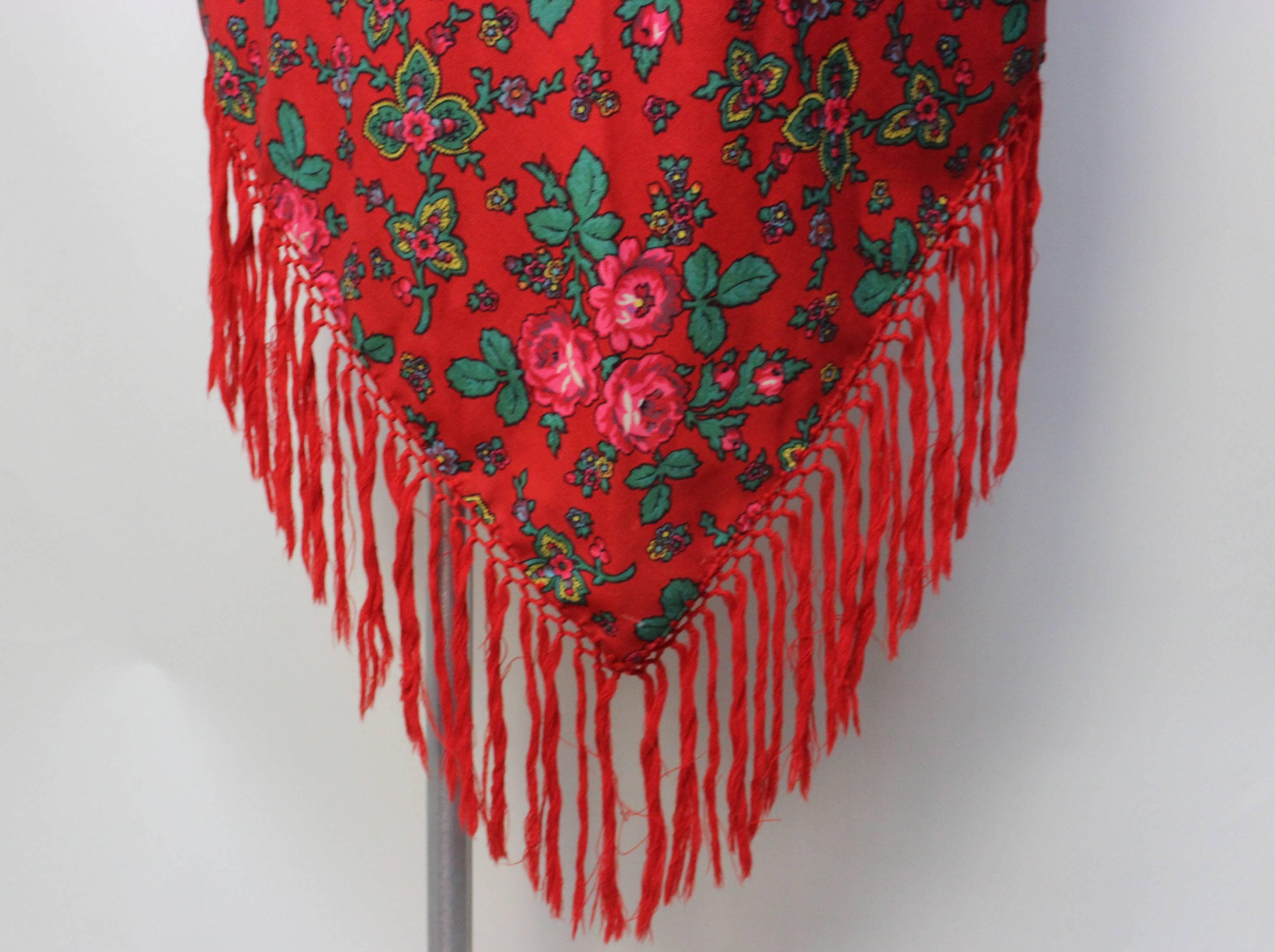Vintage Red Russian Wool Challis Shawl with Fringe For Sale 2