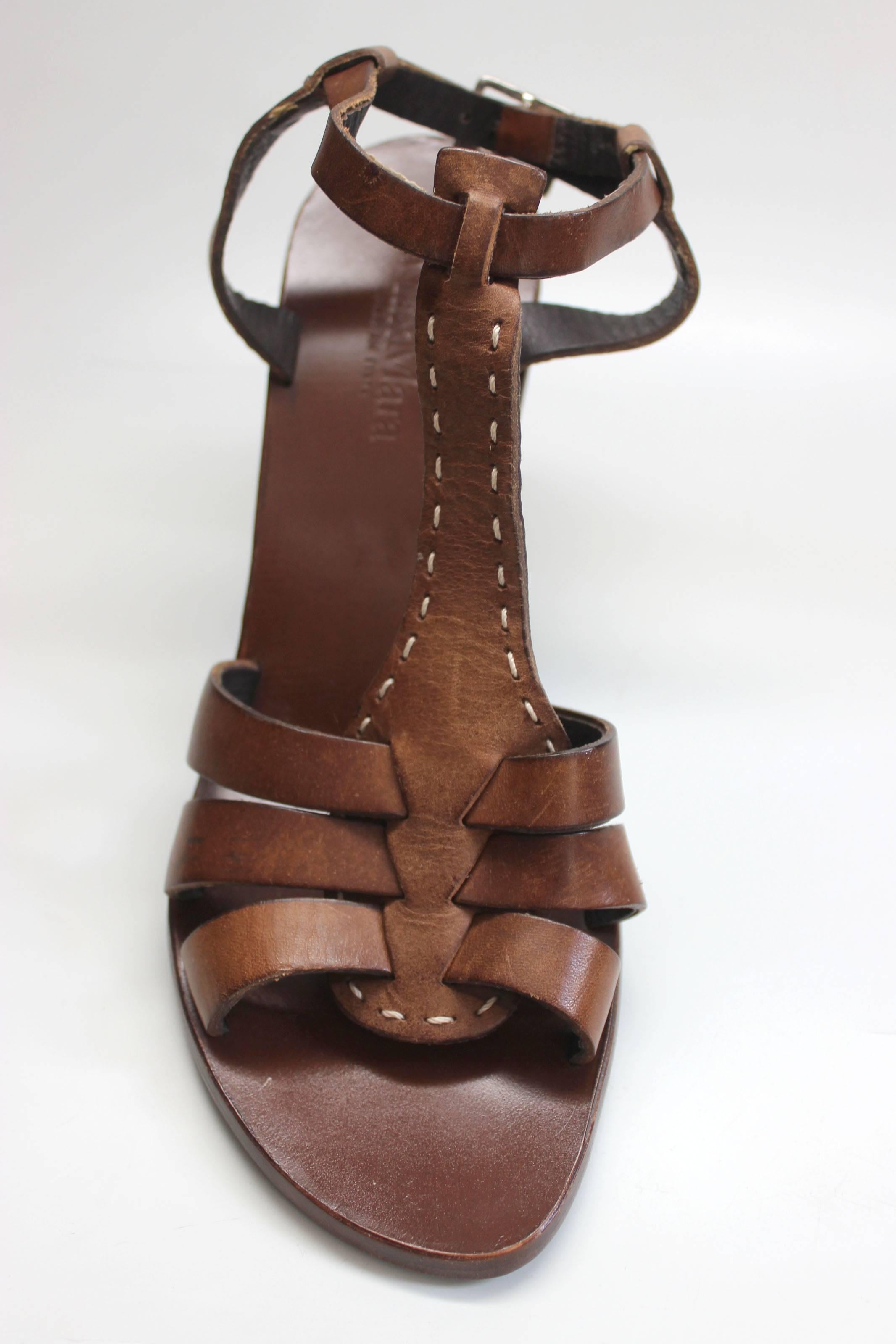 Women's Vintage Max Mara Brown T Strap Sandals For Sale