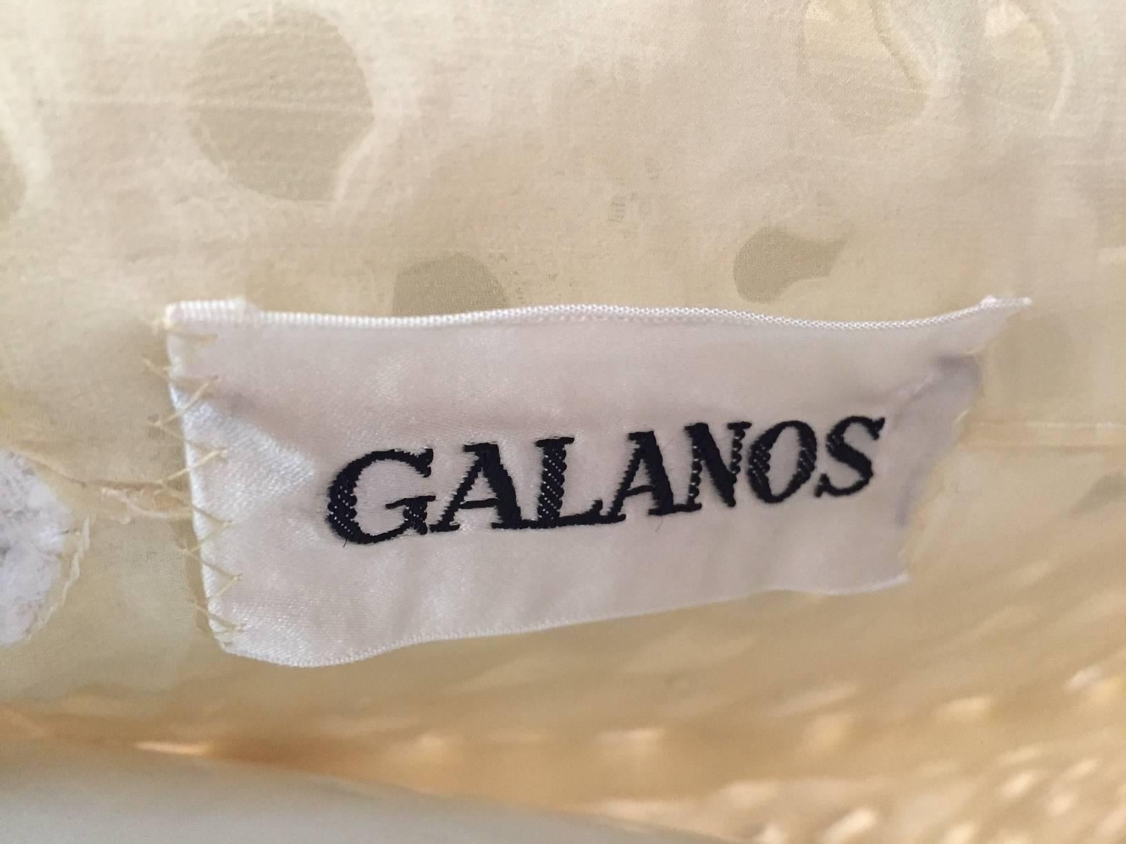 James Galanos - Costume pantalon 3 pièces crème avec œillets brodés et dentelle, années 1960 en vente 5