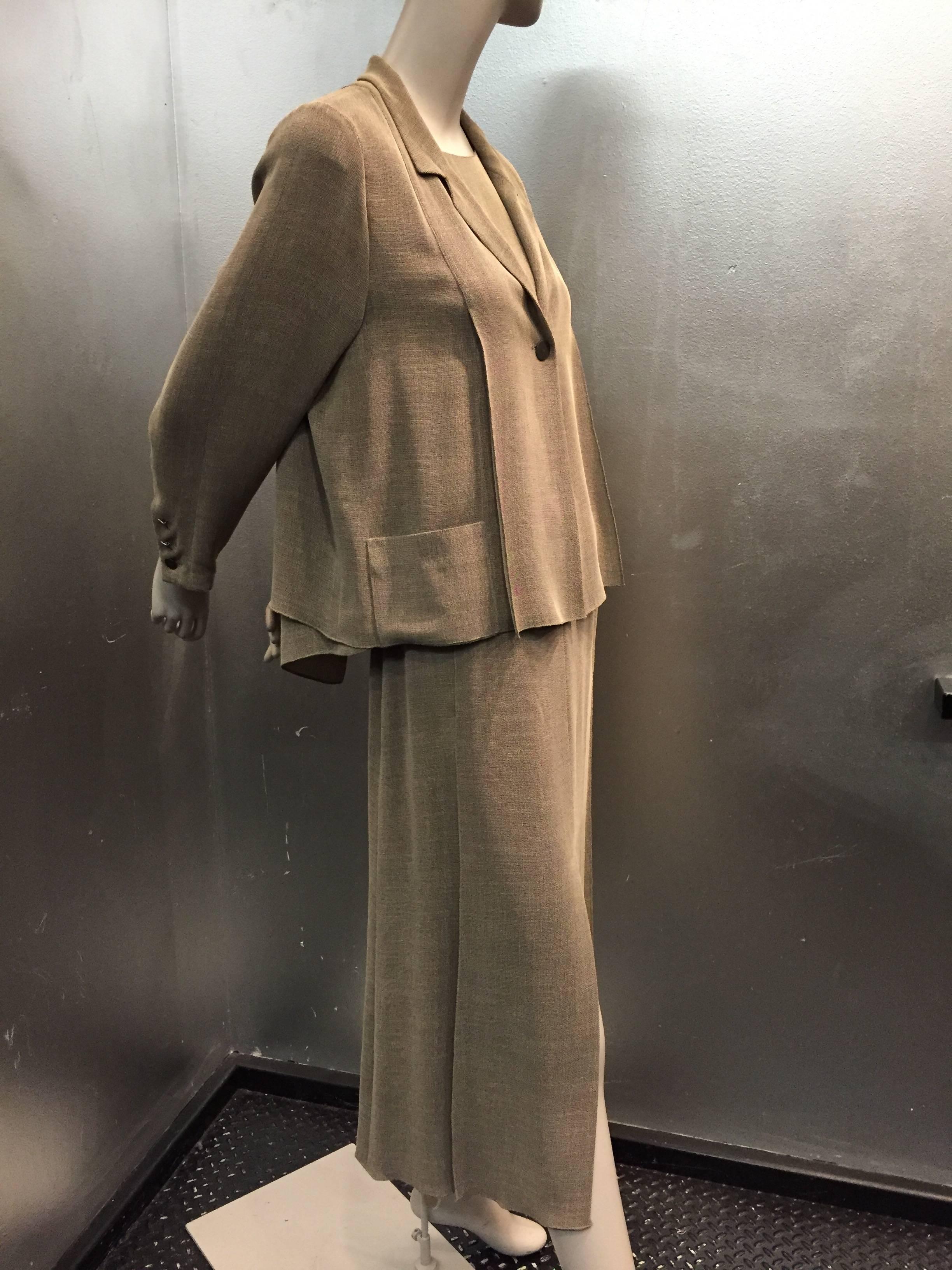 Chanel Loden Green Summer 3-Piece Skirt Suit w/ High Slits In Excellent Condition In Gresham, OR