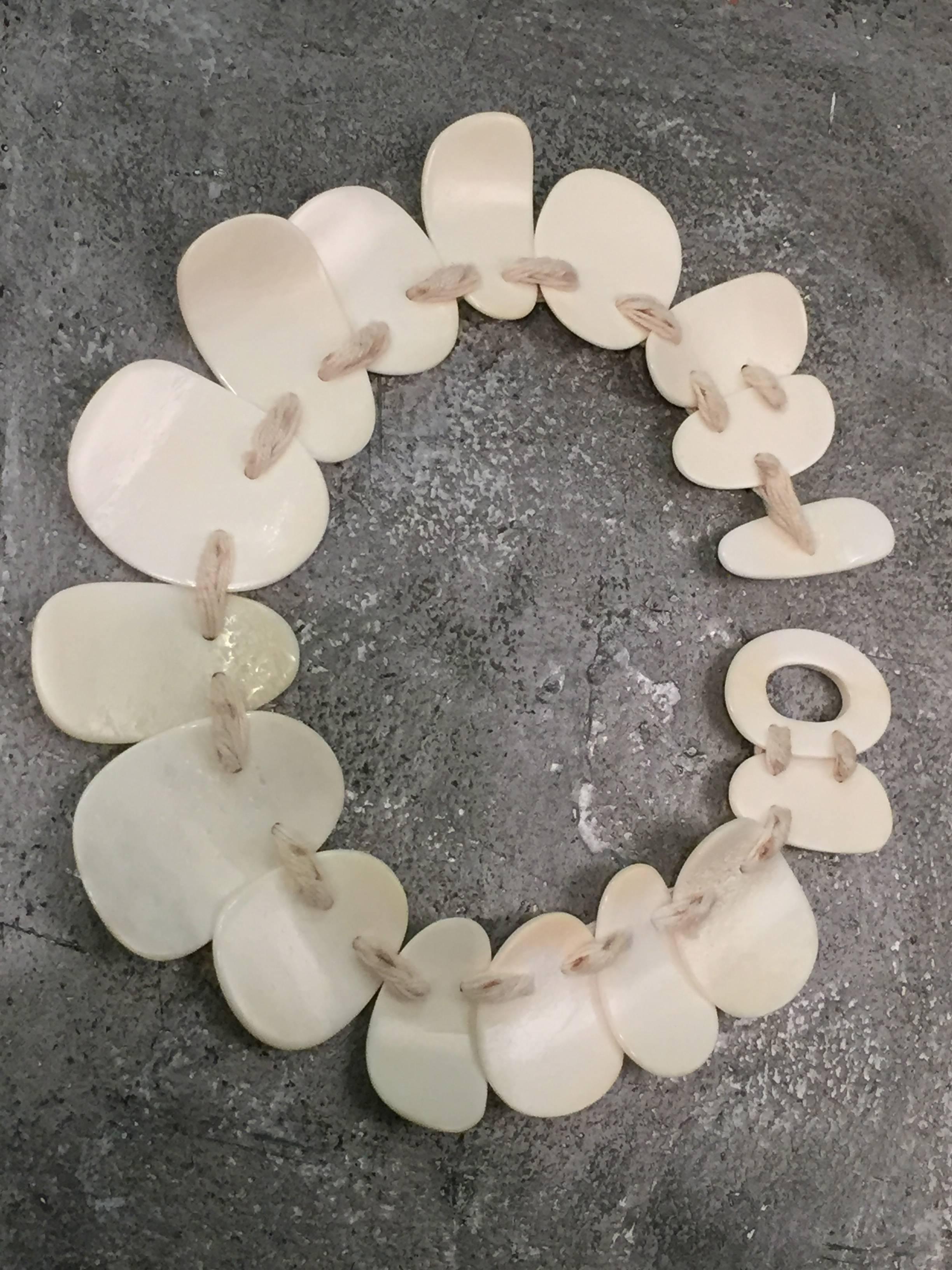 1980s Bone Disc Collar Choker In Excellent Condition In Gresham, OR