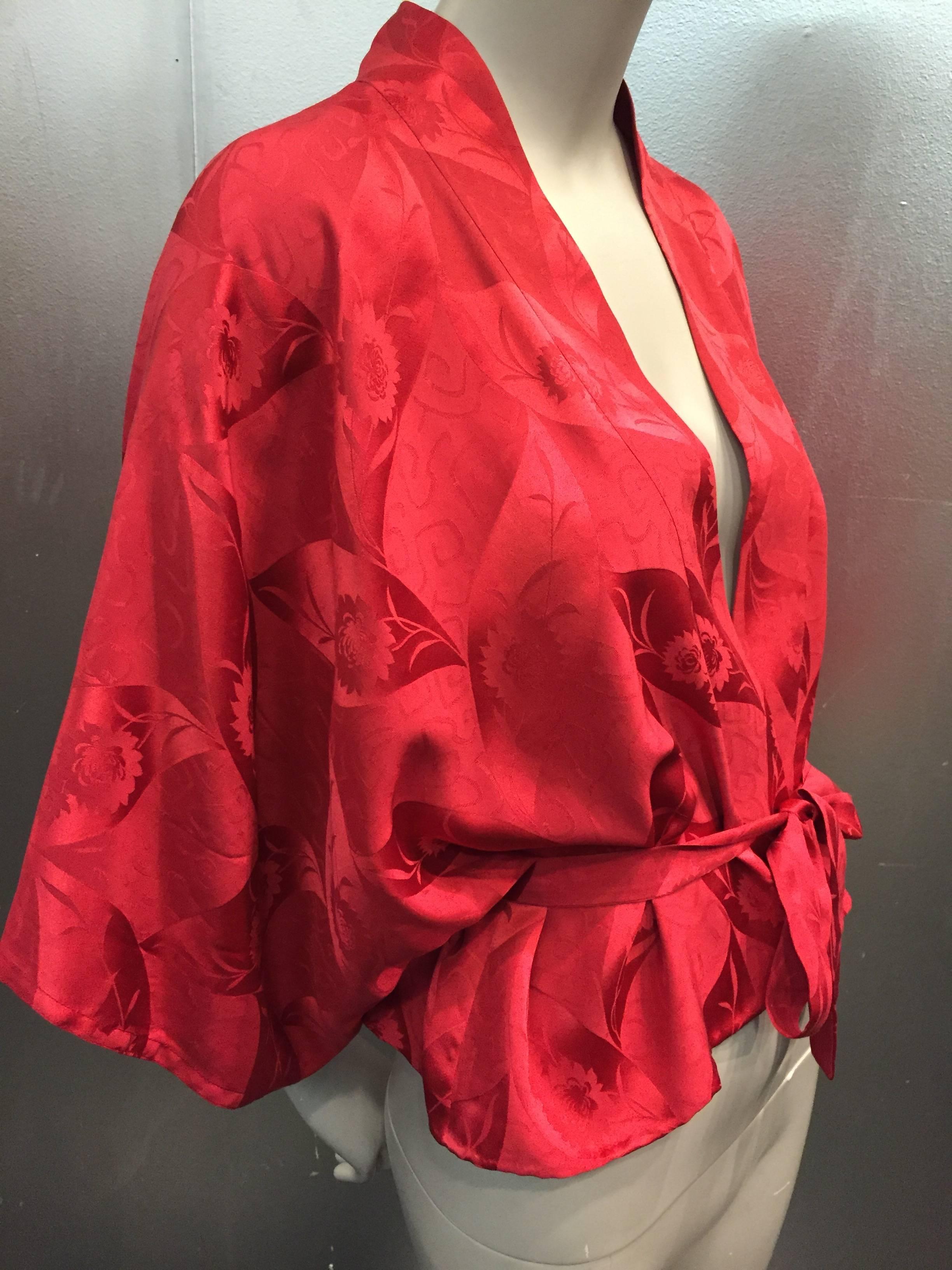 1970s Cranberry Silk Jacquard Kimono-Style Jacket w Belt In Excellent Condition In Gresham, OR