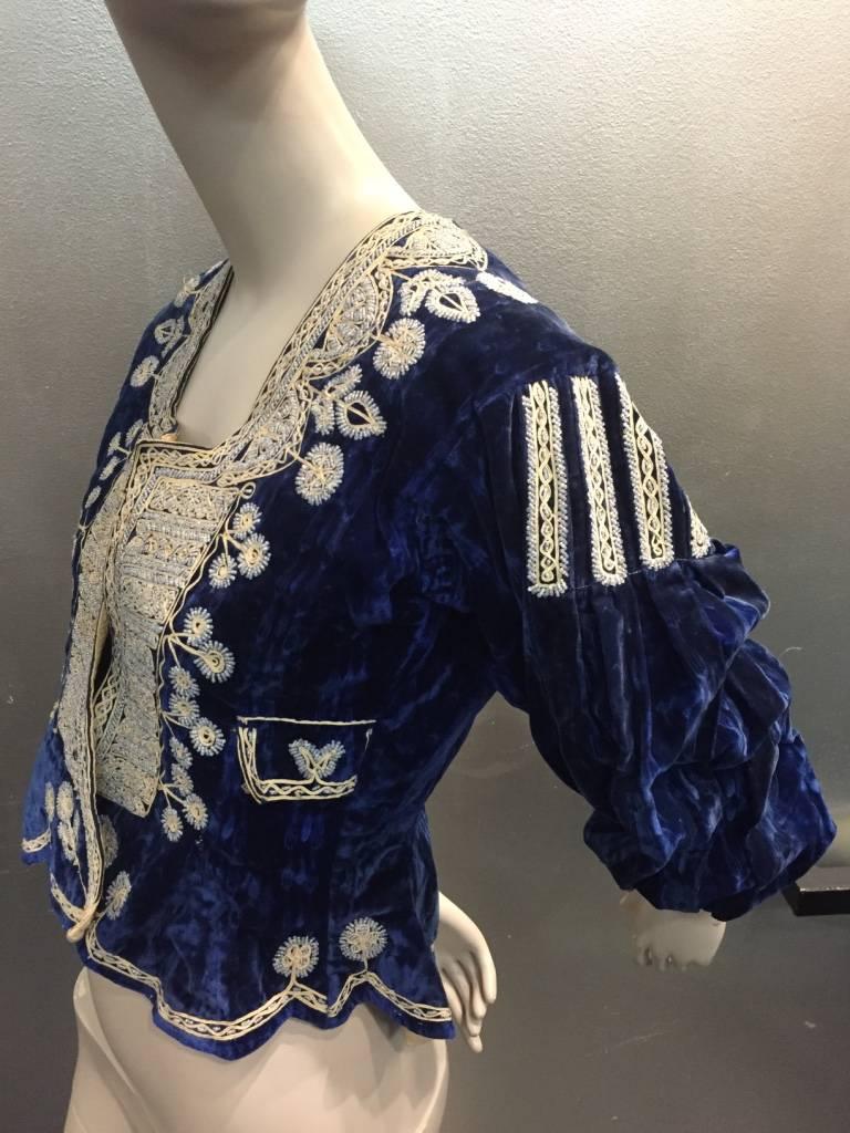 Women's 1930s Bolivian Saphire Blue Velvet Jacket w Elaborate Folk Embroidery