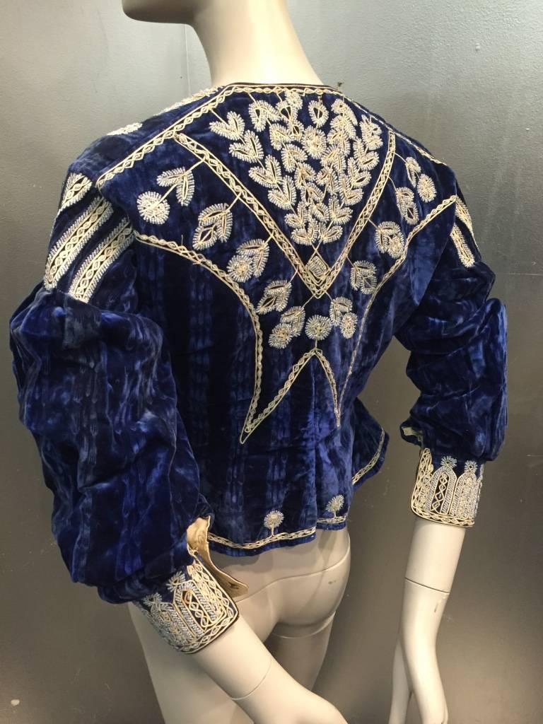 1930s Bolivian Saphire Blue Velvet Jacket w Elaborate Folk Embroidery 2