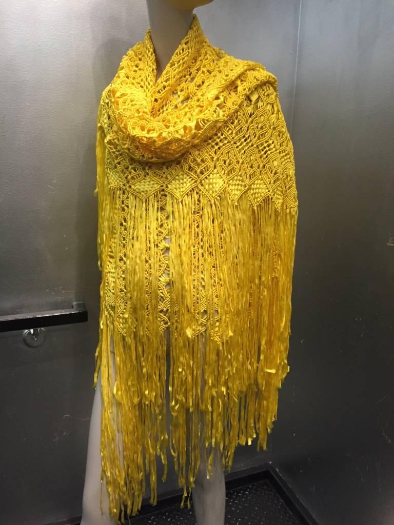 1970s Canary Yellow Macramé Silk and Rayon Ribbon Fringed Shawl In Excellent Condition In Gresham, OR