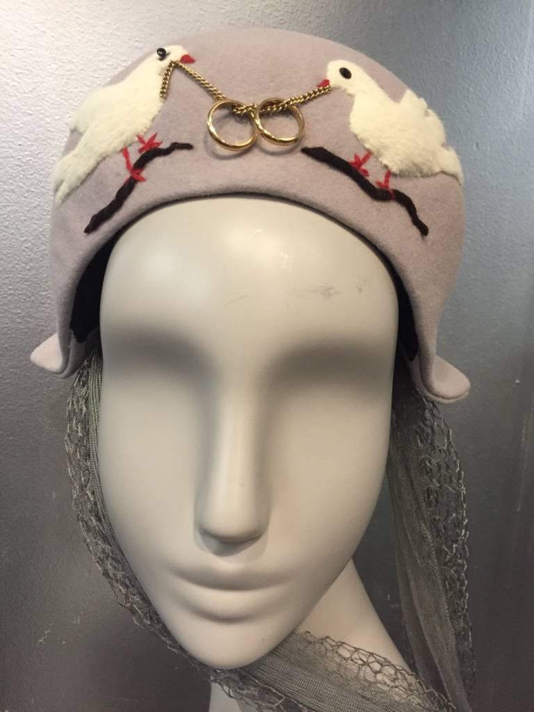 Brown 1940s Irina Roublon Couture Hat w Dove Appliqués, Veiling and 14K Gold Rings