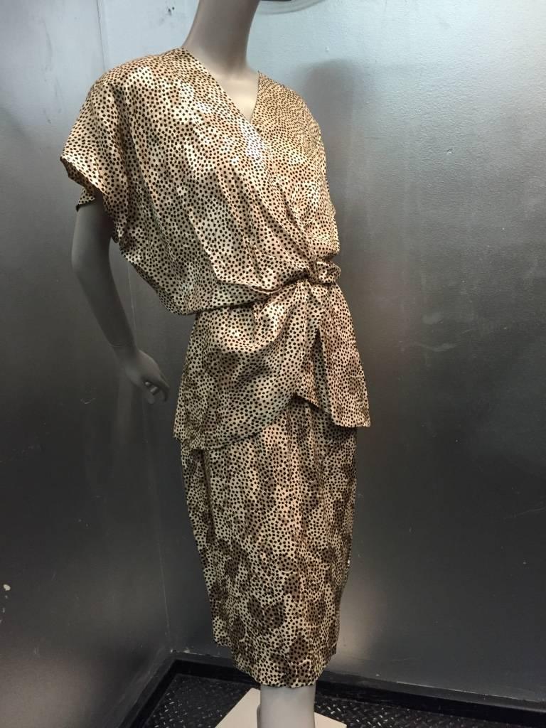 1980s Saint Romei Silk Jacquard Dress and Jacket Ensemble in Ecru and Black 2