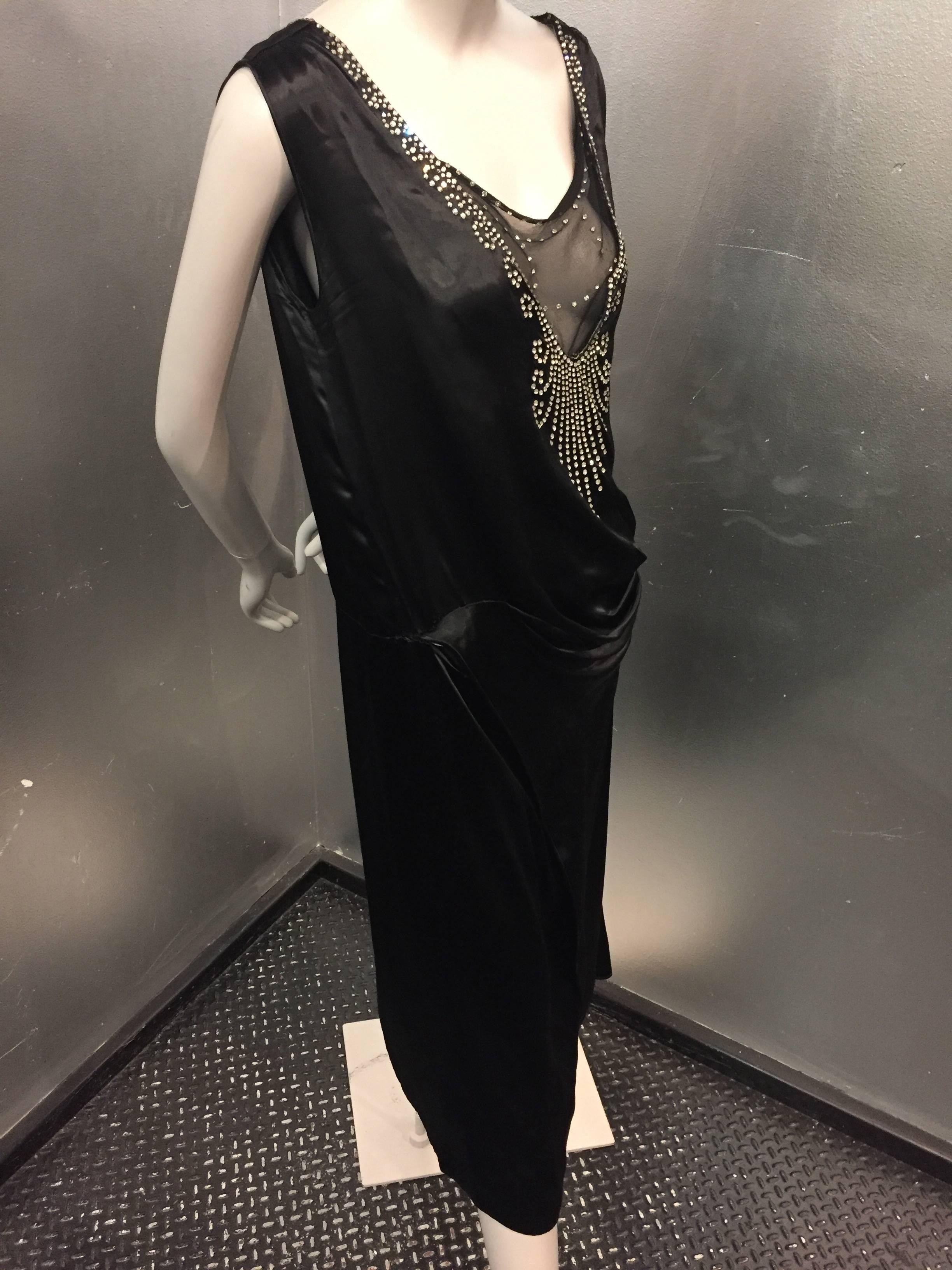 black gatsby style dress
