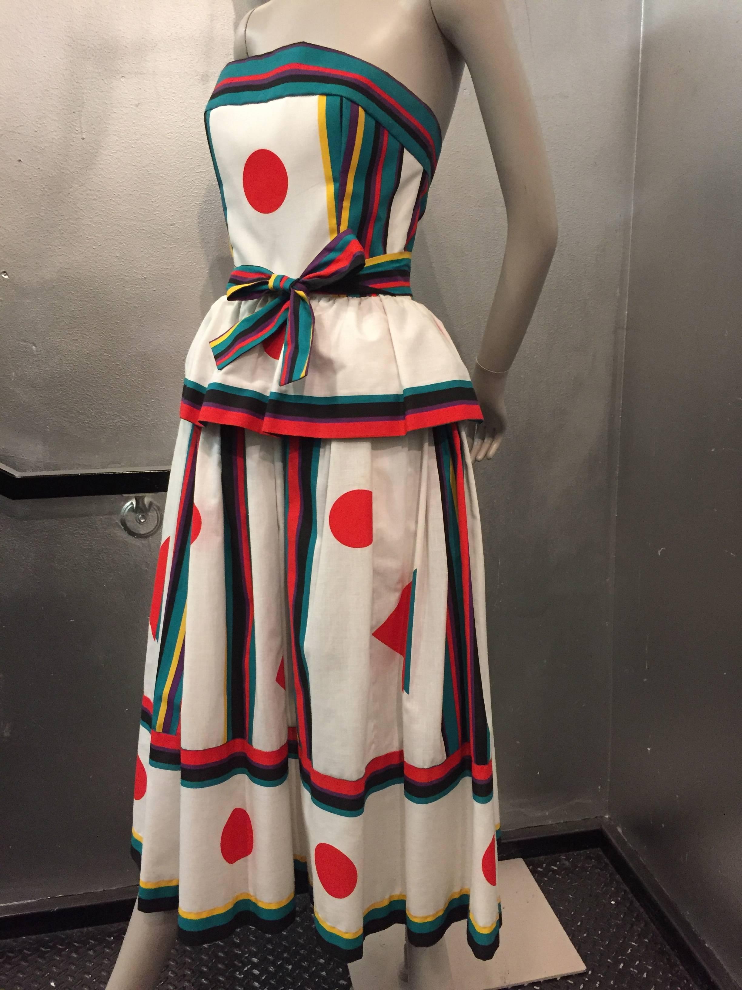1980s Victor Costa Cotton Pop-Art Strapless Sun Dress with Full Skirt and Peplum In Excellent Condition In Gresham, OR