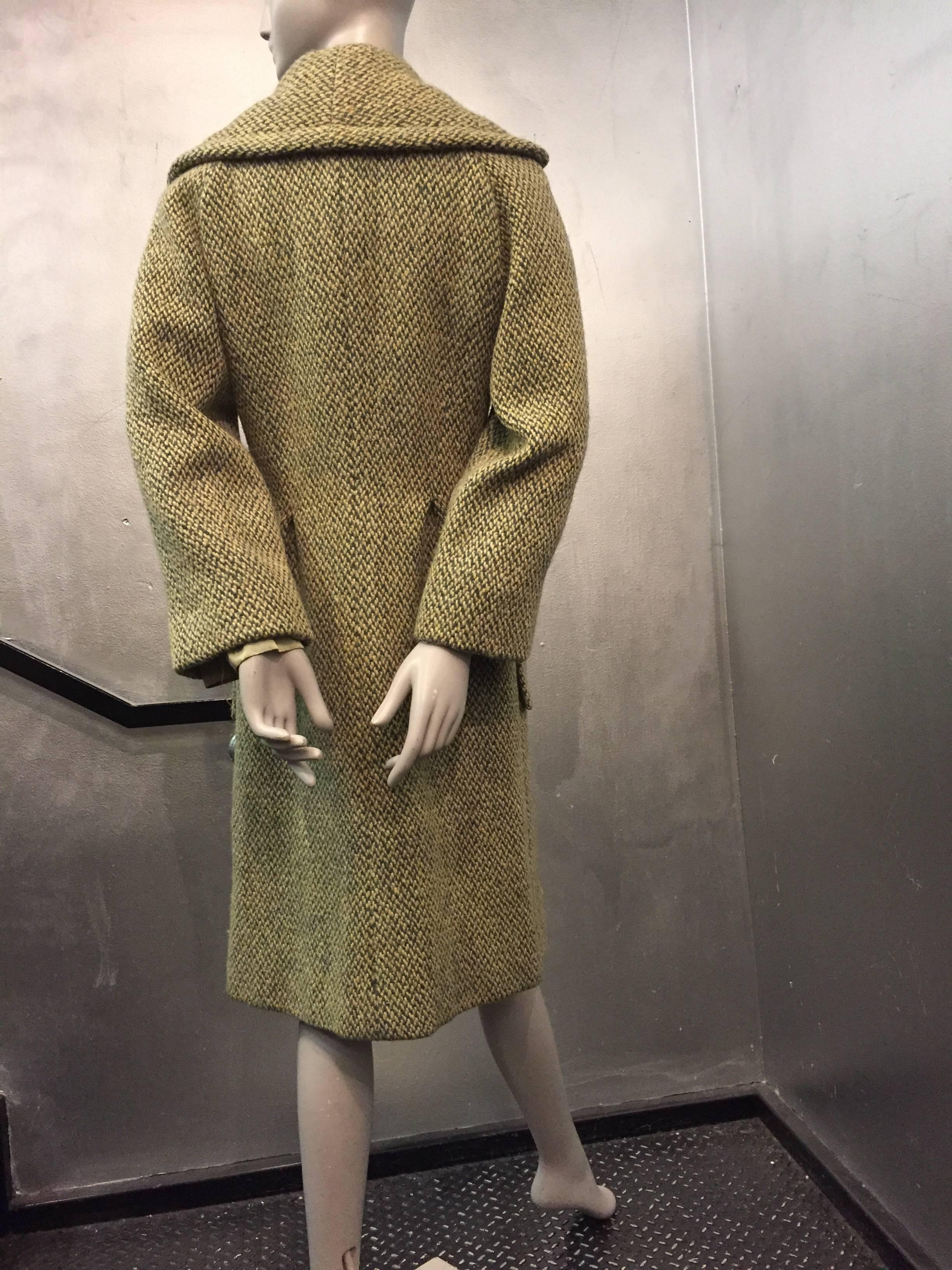 1960's Pauline Trigere Fitted Tweed Coat With Abstract Metal Buttons 1