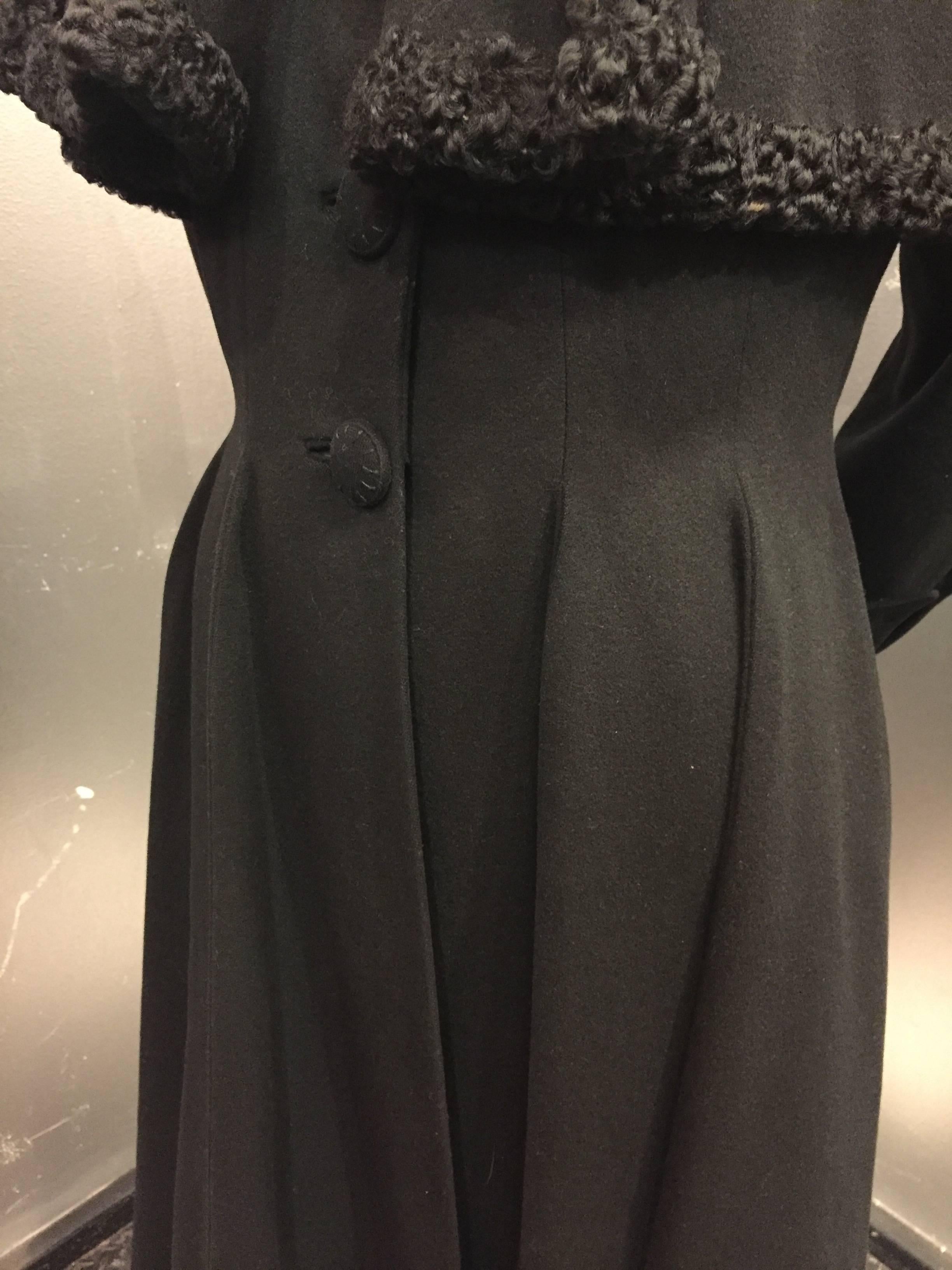 1950s Willi Black Wool Fit and Flair Coat w Drape Collar Trimmed in Persian Lamb 3