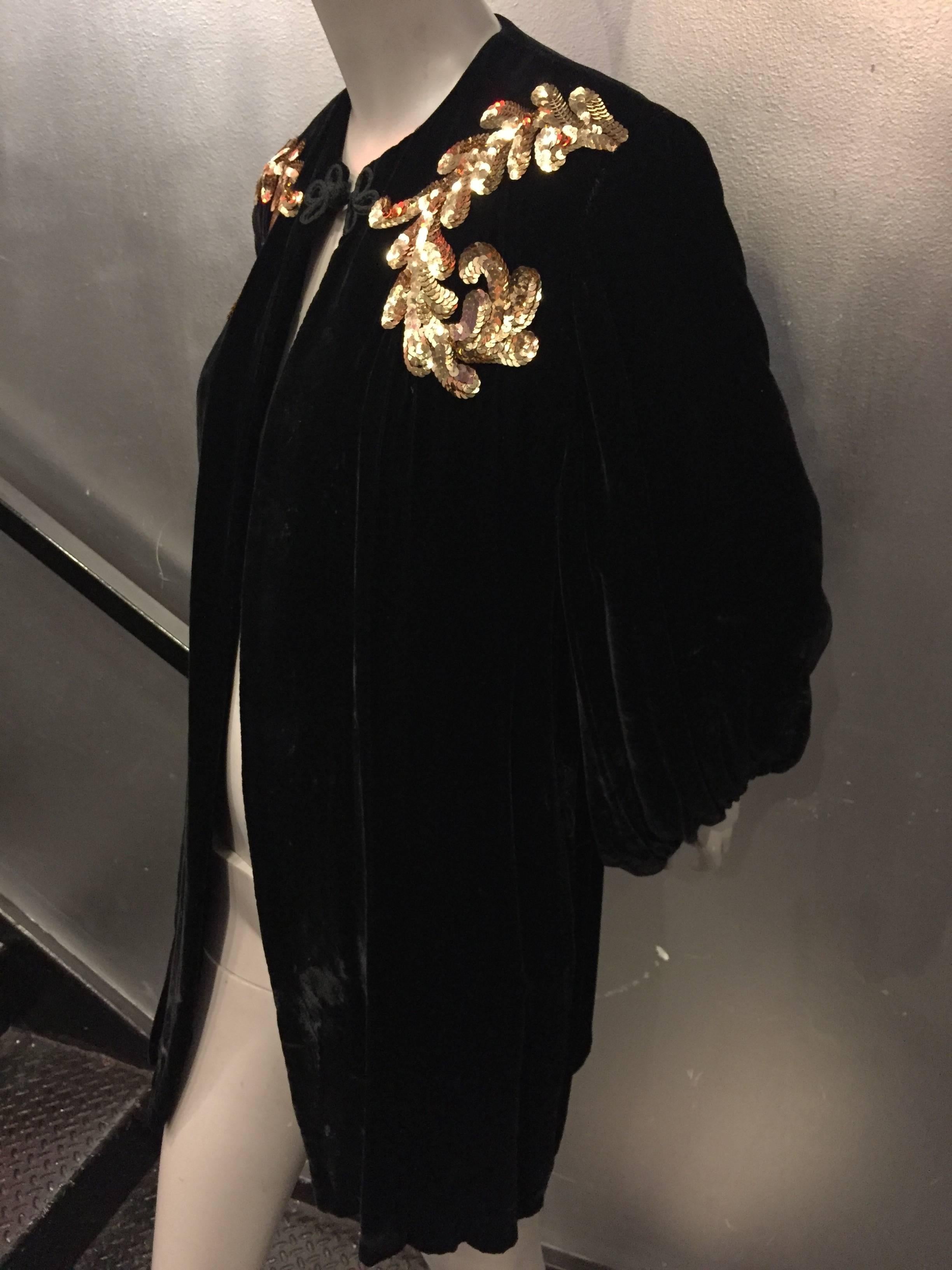 Women's 1940s Black Velvet Evening Coat with Gold Sequin Leaf Appliqué