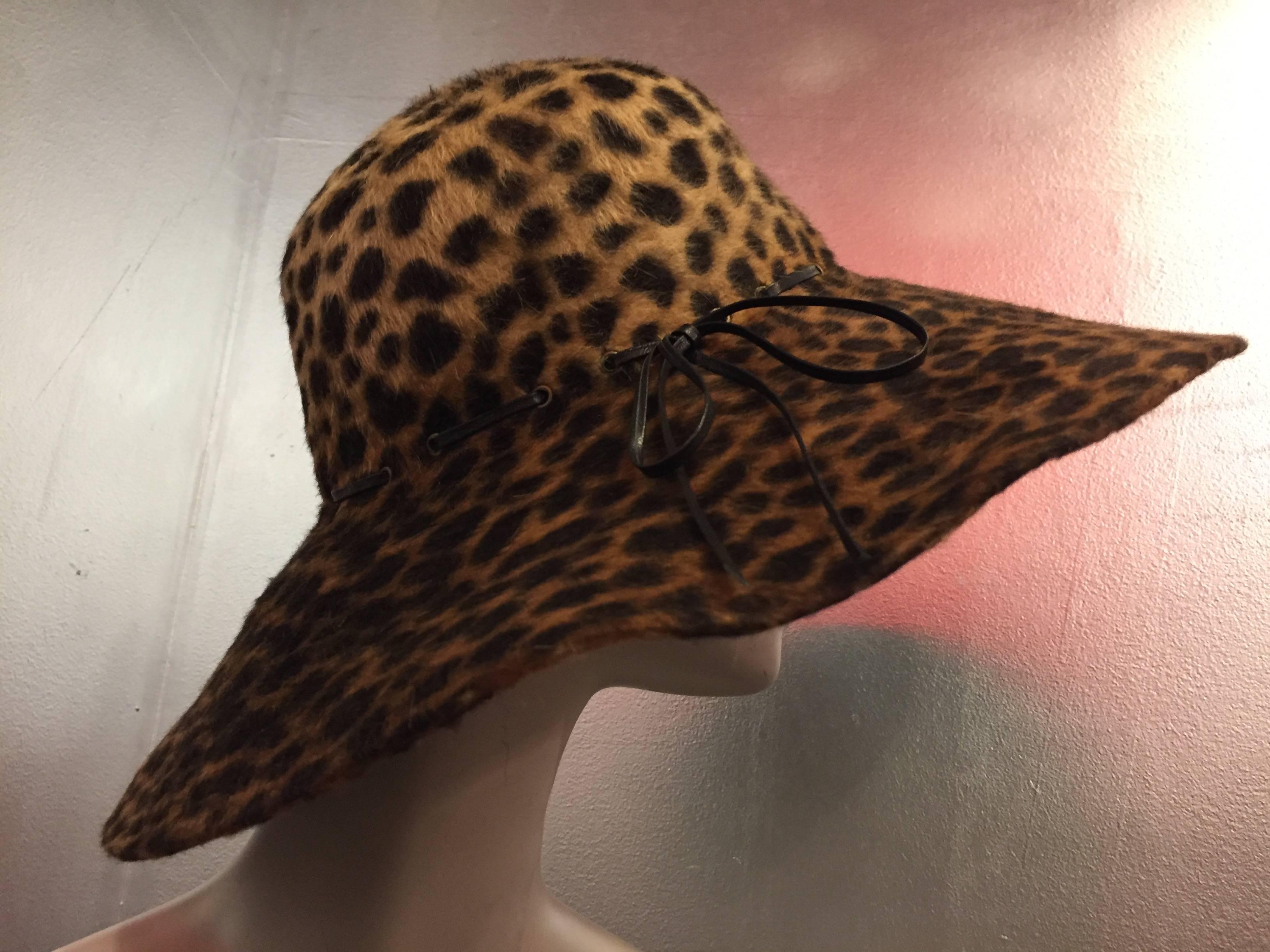 Black 1980s Eric Javits Leopard Print Fur Felt Wide Brimmed Hat w Leather Band