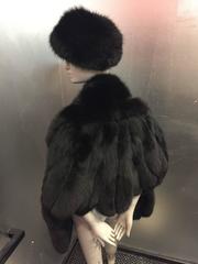 Luxurious 1960s Scalloped-Hem Black Fox Stole w/ Coordinating Halston Fox Hat
