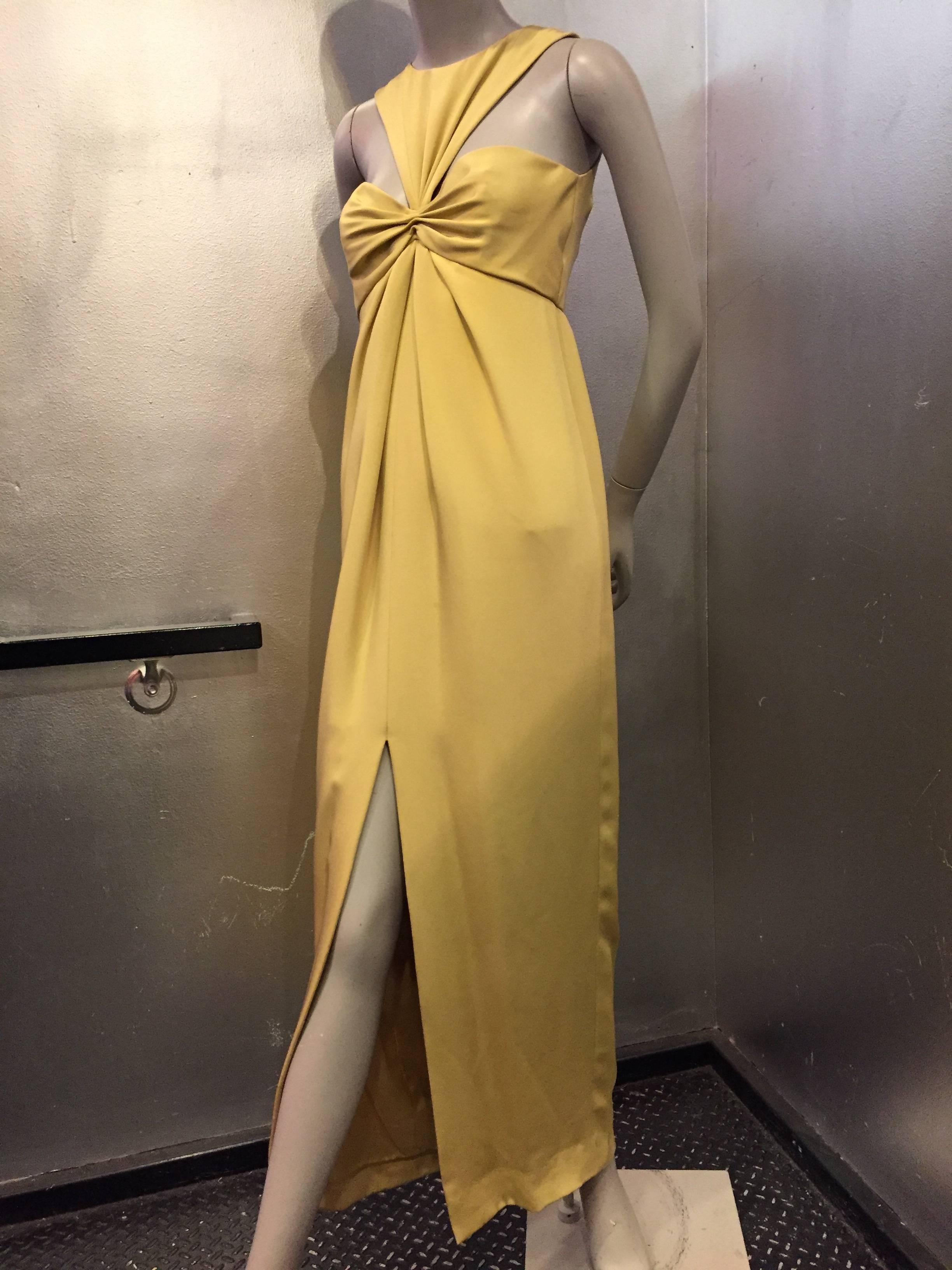 1970s Bill Blass Racer Cut Matte Gold Silk Evening Gown In Excellent Condition In Gresham, OR