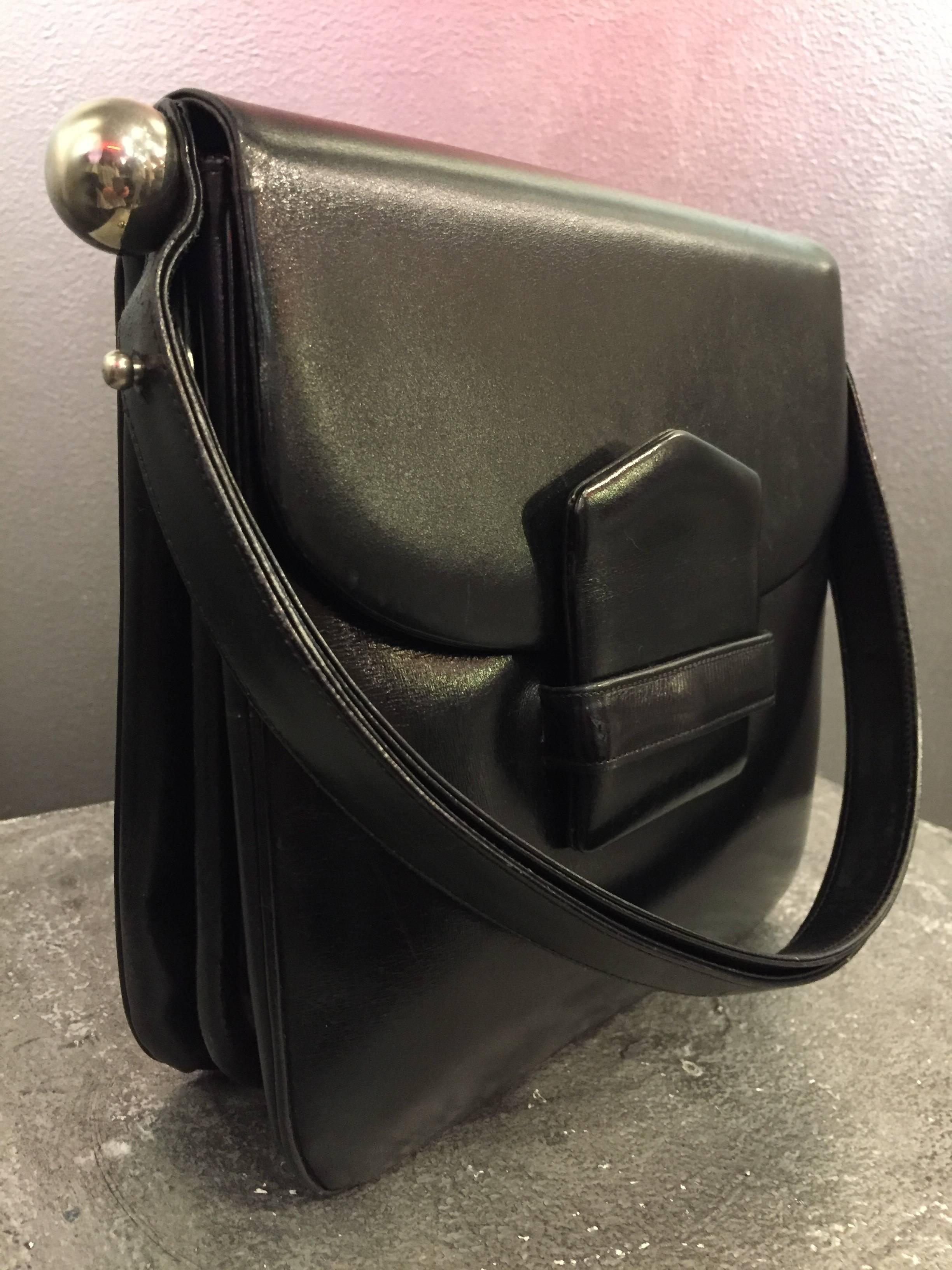 1960s Mod Saks Fifth Avenue Black Calf Skin Shoulder Bag w Chrome Ball Detail  In Excellent Condition In Gresham, OR