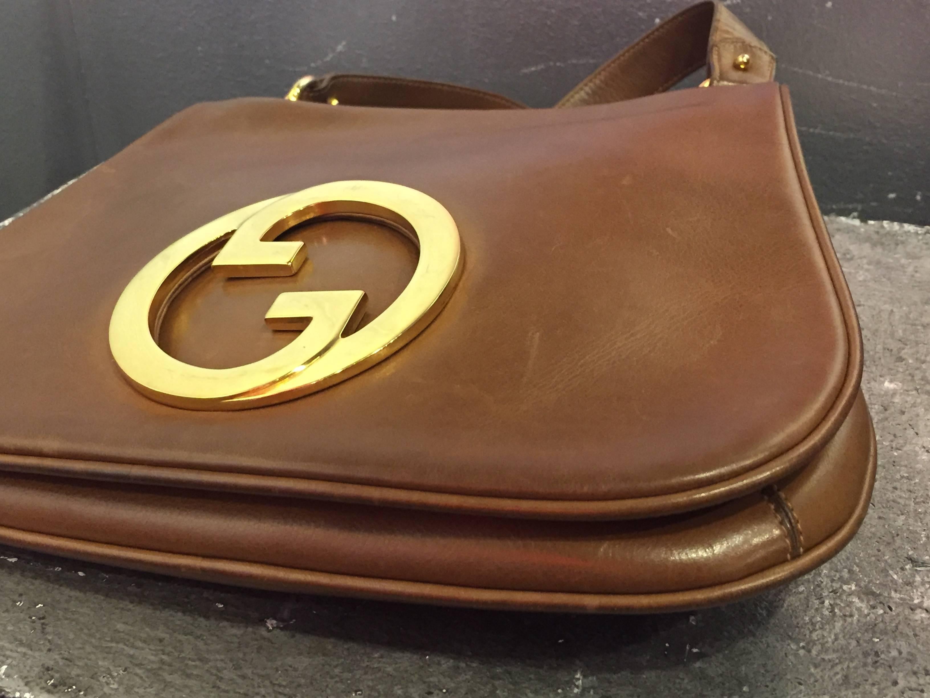 1970's Gucci Whisky Brown Leather Logo Purse  4