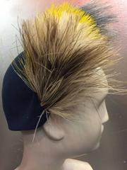 1940's Bes-Ben Schieferblauer Filzhut mit Krone aus mehrfarbigen Federn