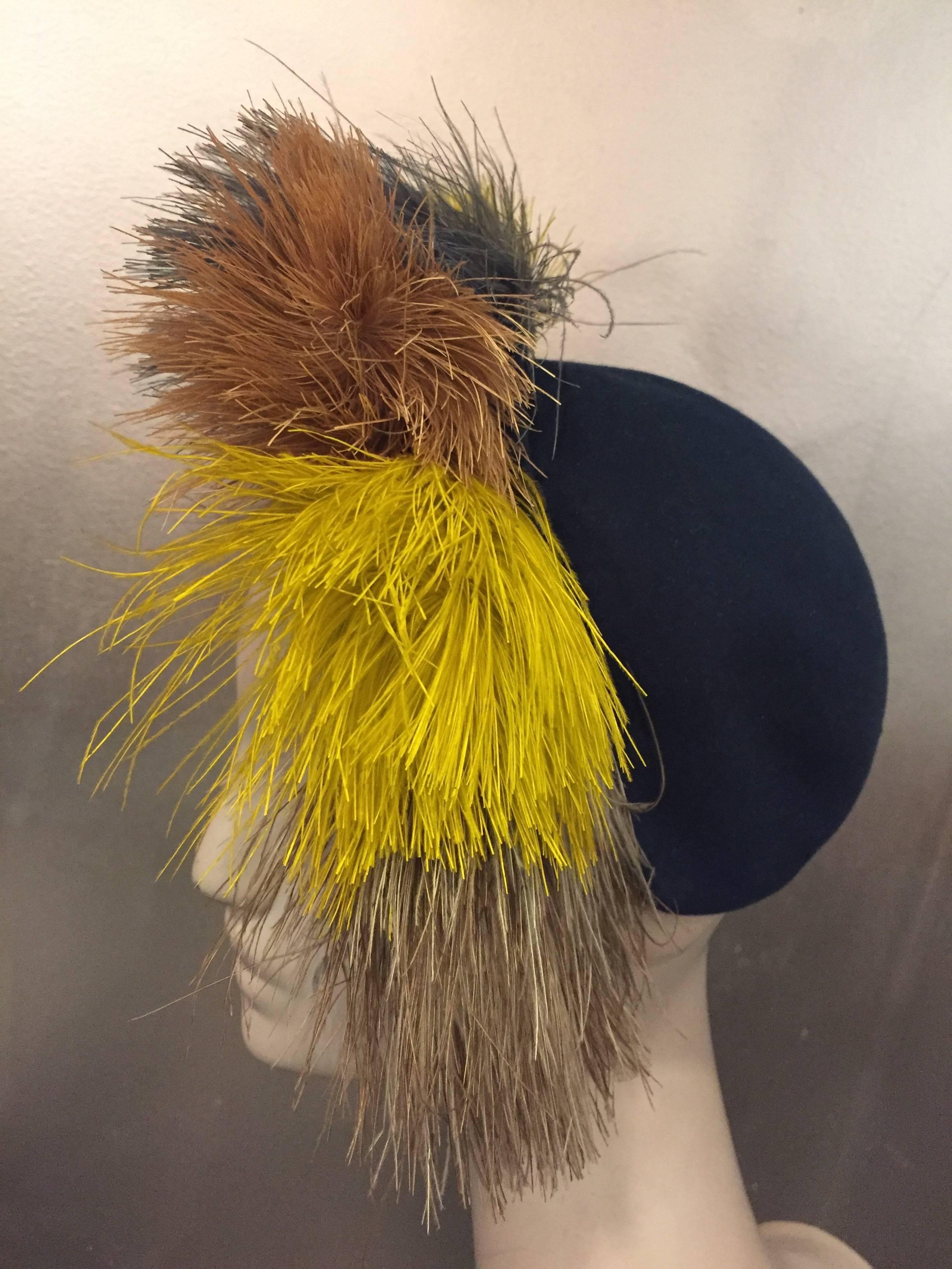 1940's Bes-Ben Slate Blue Felt Hat w Crown of Multi-Color Feathers  In Excellent Condition In Gresham, OR