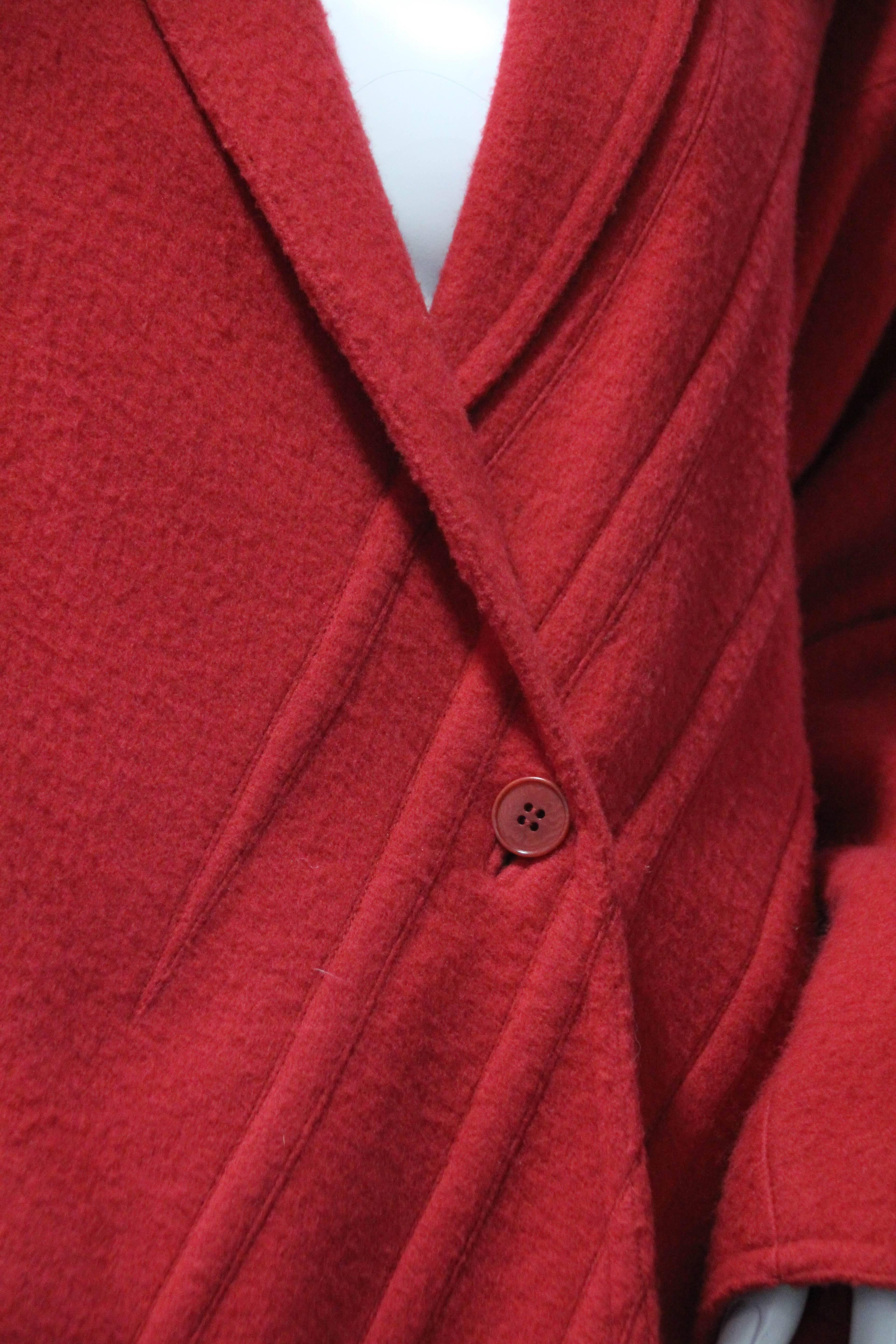 1980s Gianni Versace Primary Red Wool Coat w Angular Trapunto Stitching Details For Sale 2