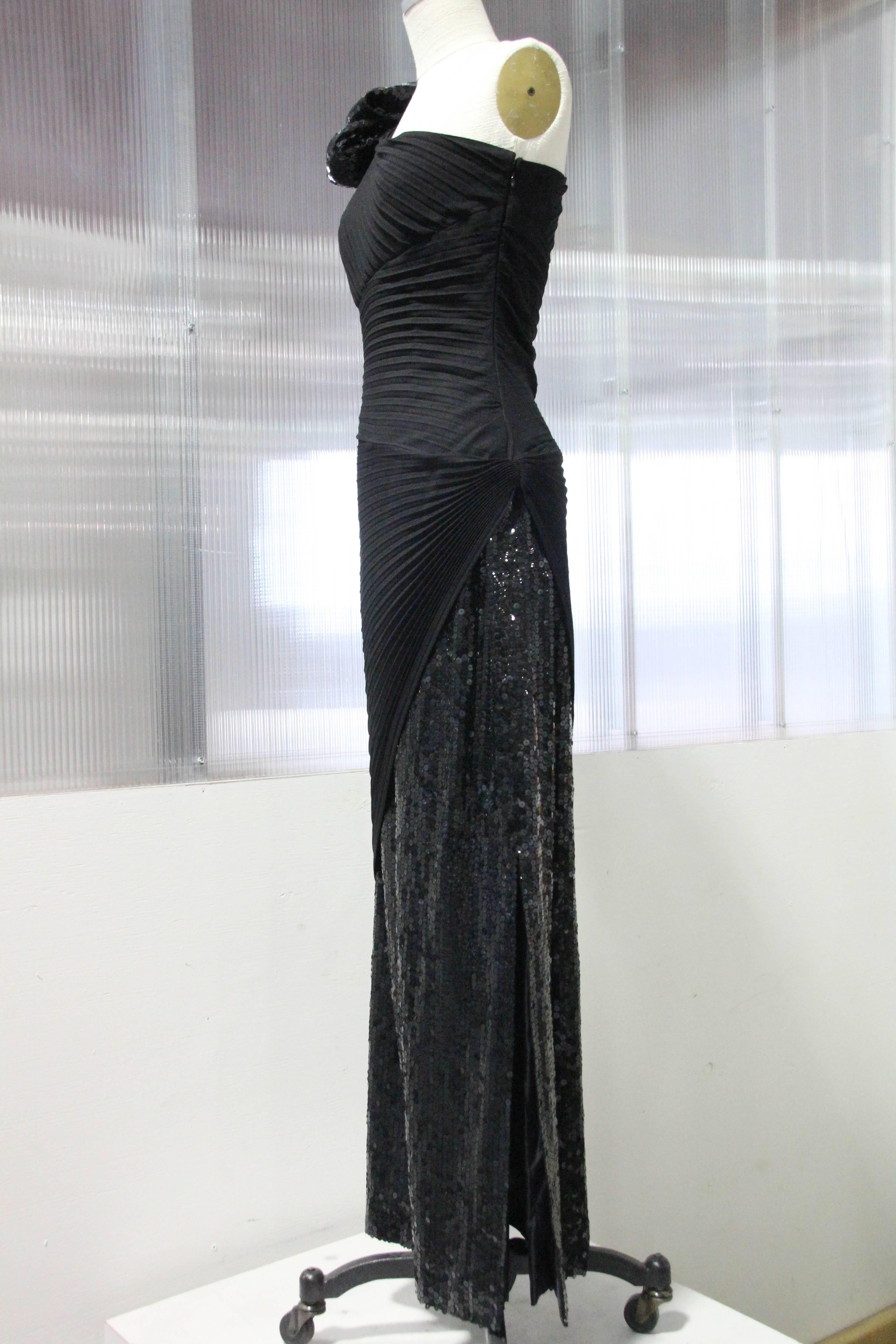 1970s Lorris Azzaro Black Rayon Crepe One-Shoulder Sequin Panel Pleated Gown  In Excellent Condition For Sale In Gresham, OR