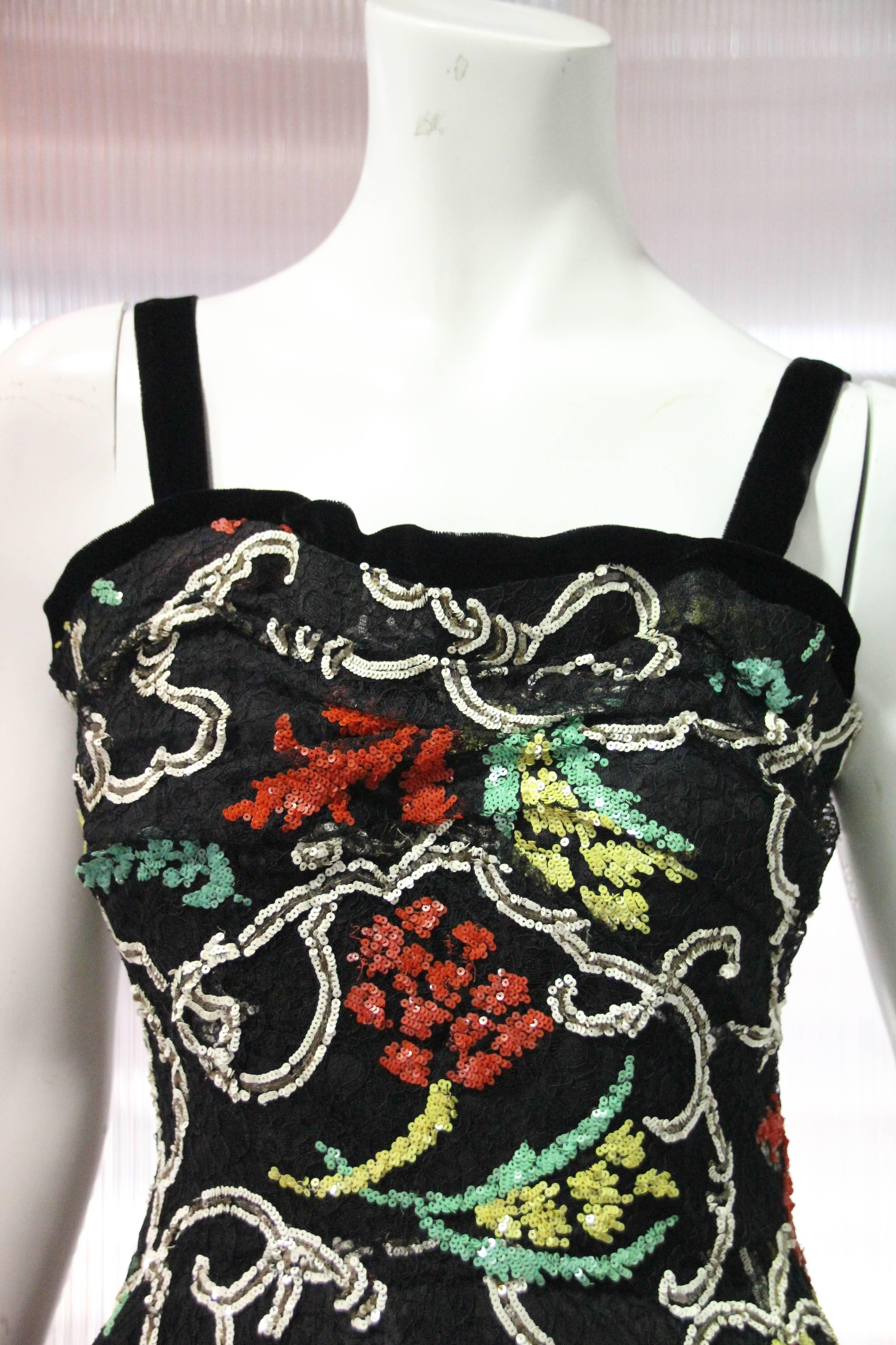 Women's Late 1930s Couture Black Silk Lace Gown with Caviar Sequin Floral Tracery For Sale