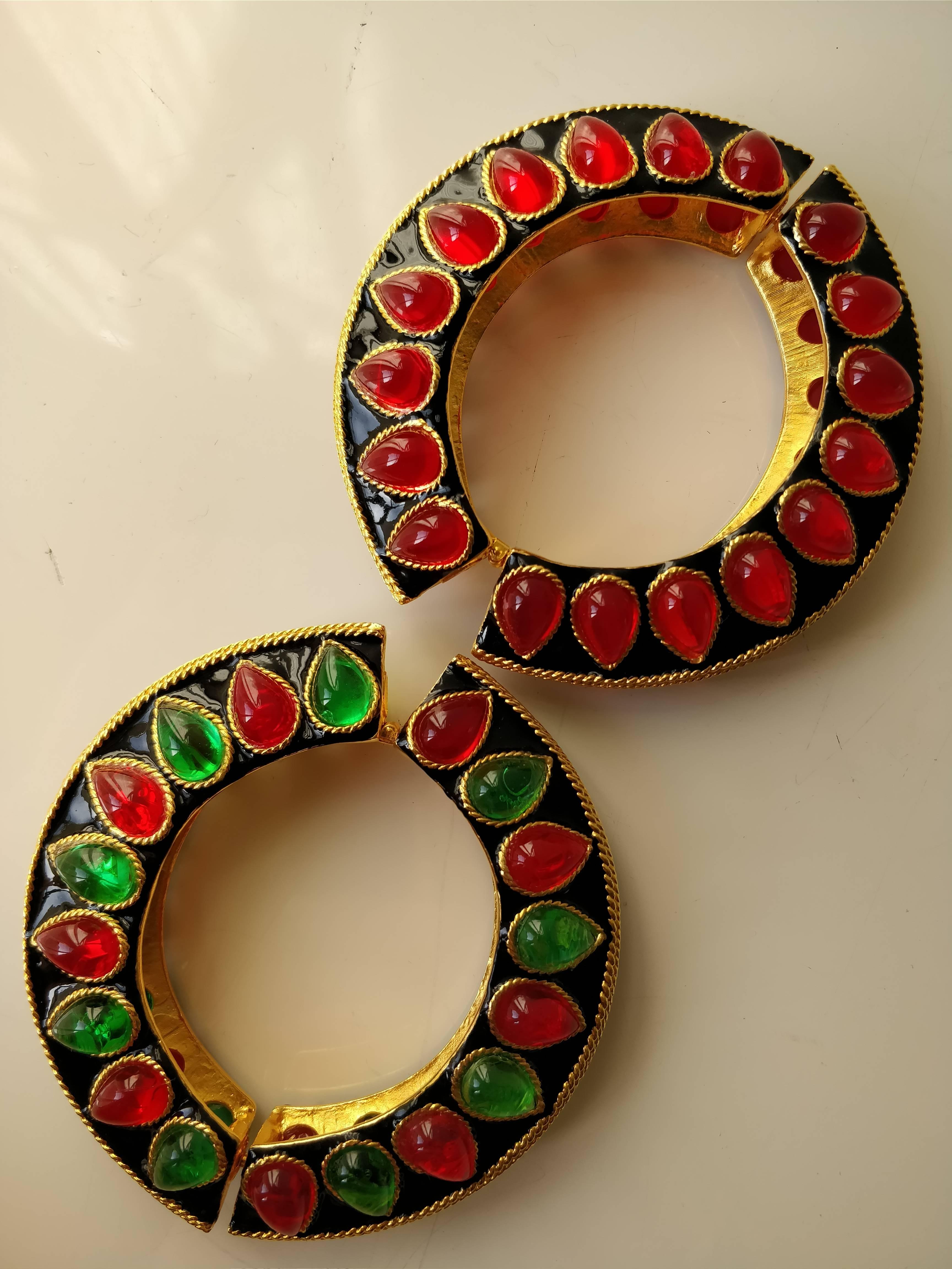 Women's or Men's 1980s Kenneth J. Lane Pair of Anglo-Indian Enamel and Glass Cuff Bracelets 