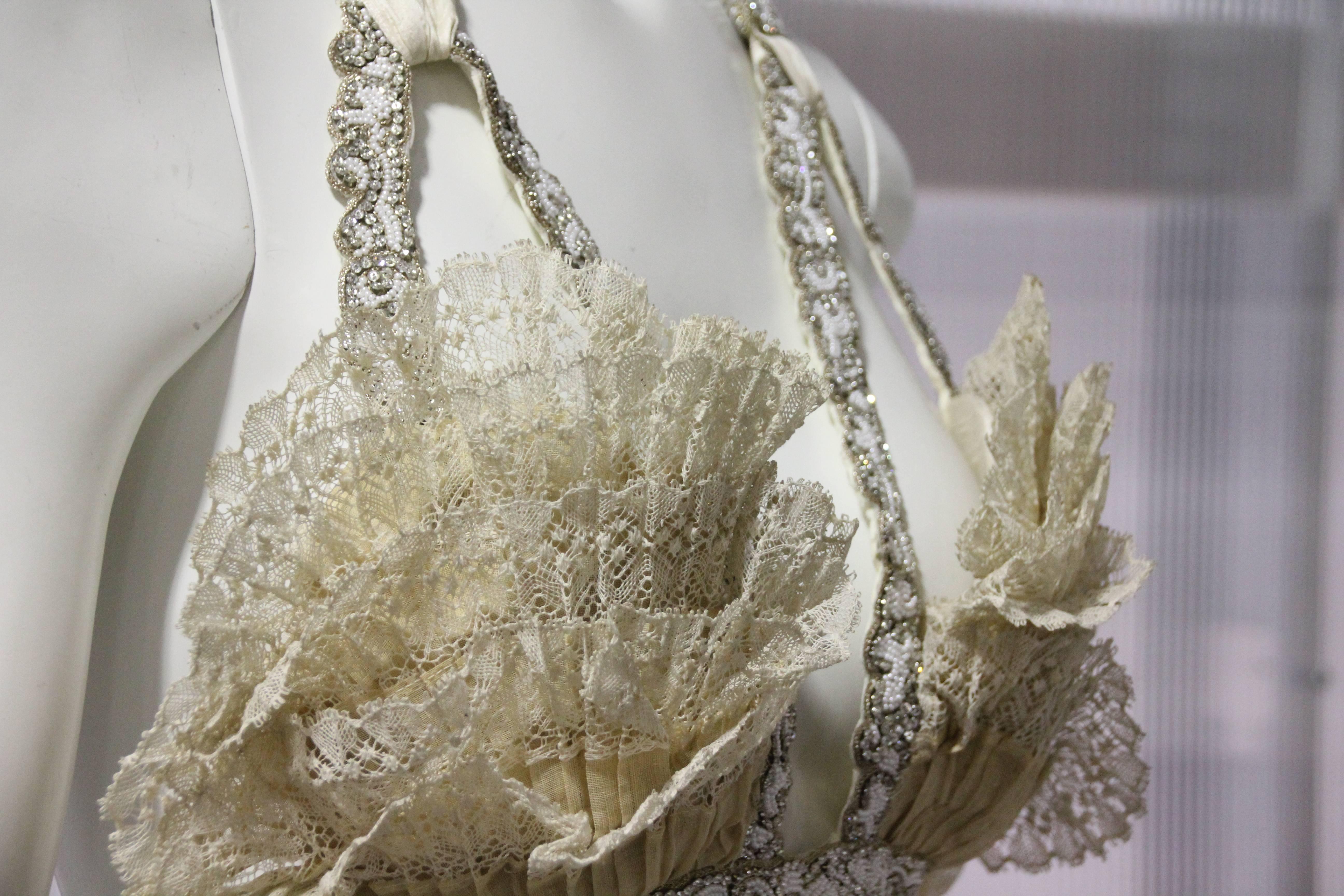 Abbreviated Victorian Cream Pleated Lace Bustier with Silk Ties at Back In Excellent Condition In Gresham, OR