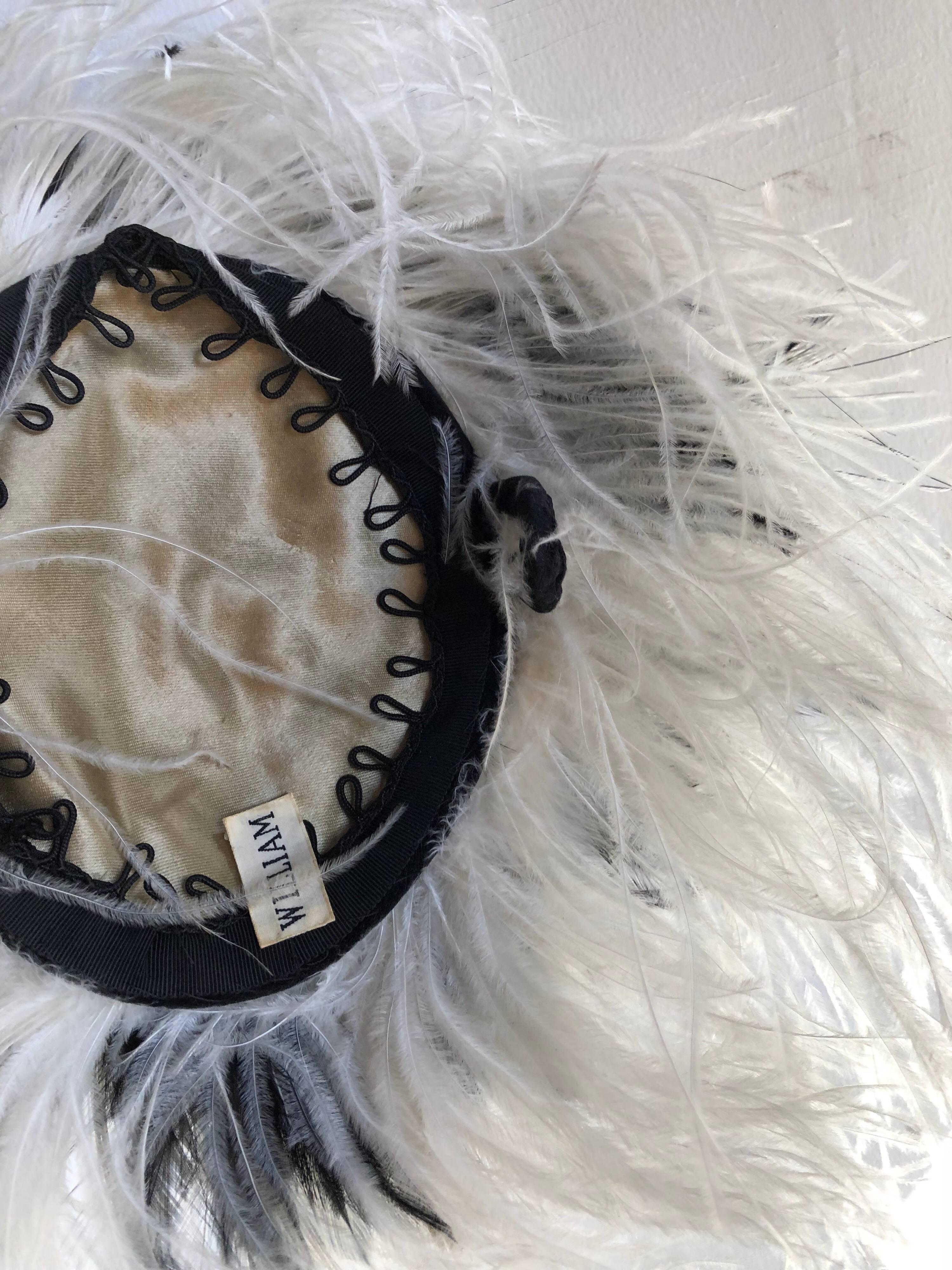 William J. Black And White Ostrich Feather Saucer Style Hat With Boa, 1950s In Excellent Condition In Gresham, OR