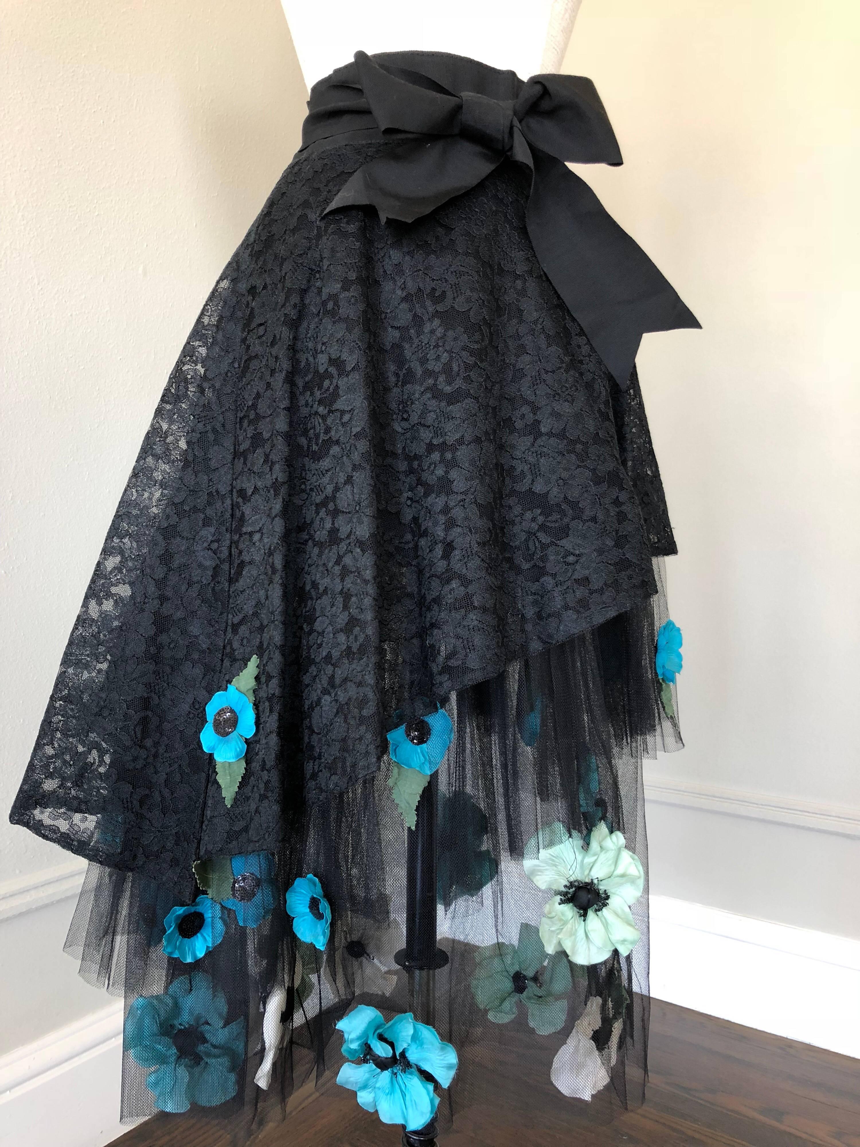 1950s Black Lace & Tulle Skirt Ensemble W/ Colorful Silk Flower Applique  For Sale 3
