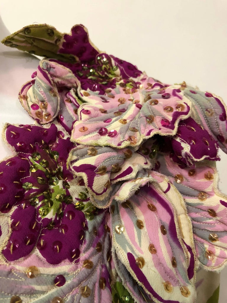 1940s Orchid Print Rayon Crepe Dress W/ Dramatic Orchid Corsage For Sale 1