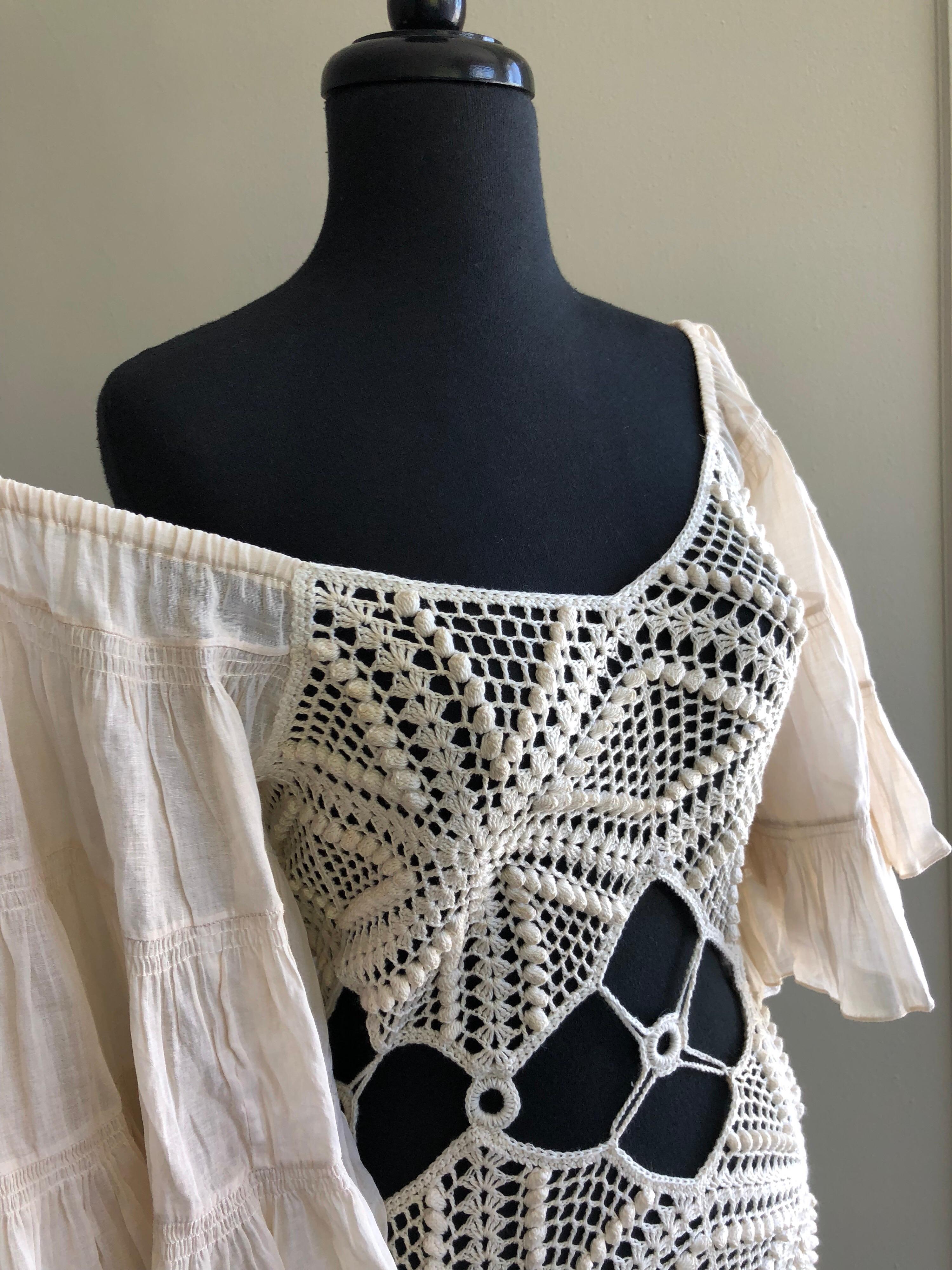 Gray 1970s-Style Peek-A-Boo Crochet Midriff Mini Dress W/ Cotton Ruffle Sleeves & Hem