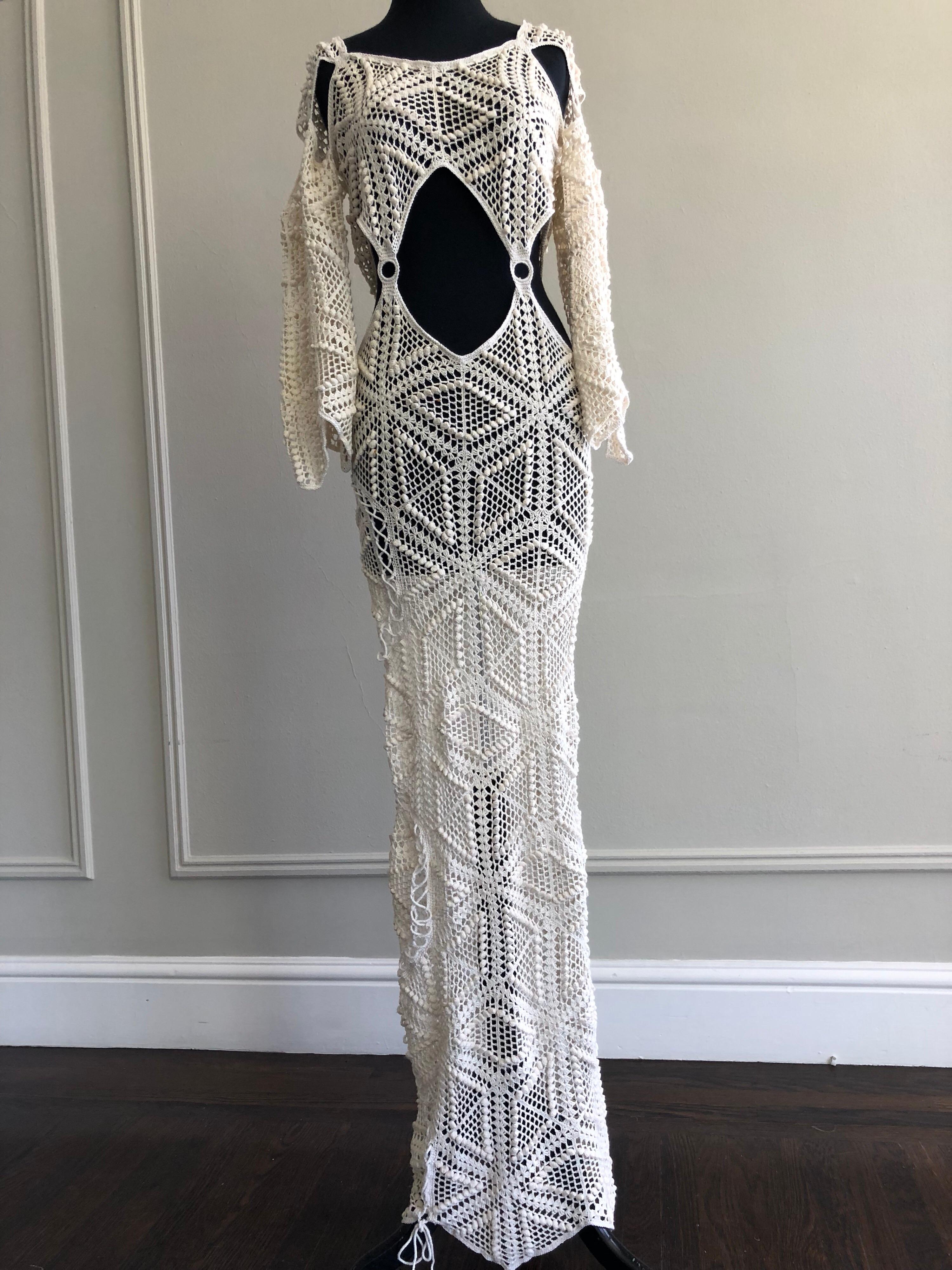 Women's 1970s Style Body Conscious Open Midriff Crochet Maxi Dress With Bell Sleeves
