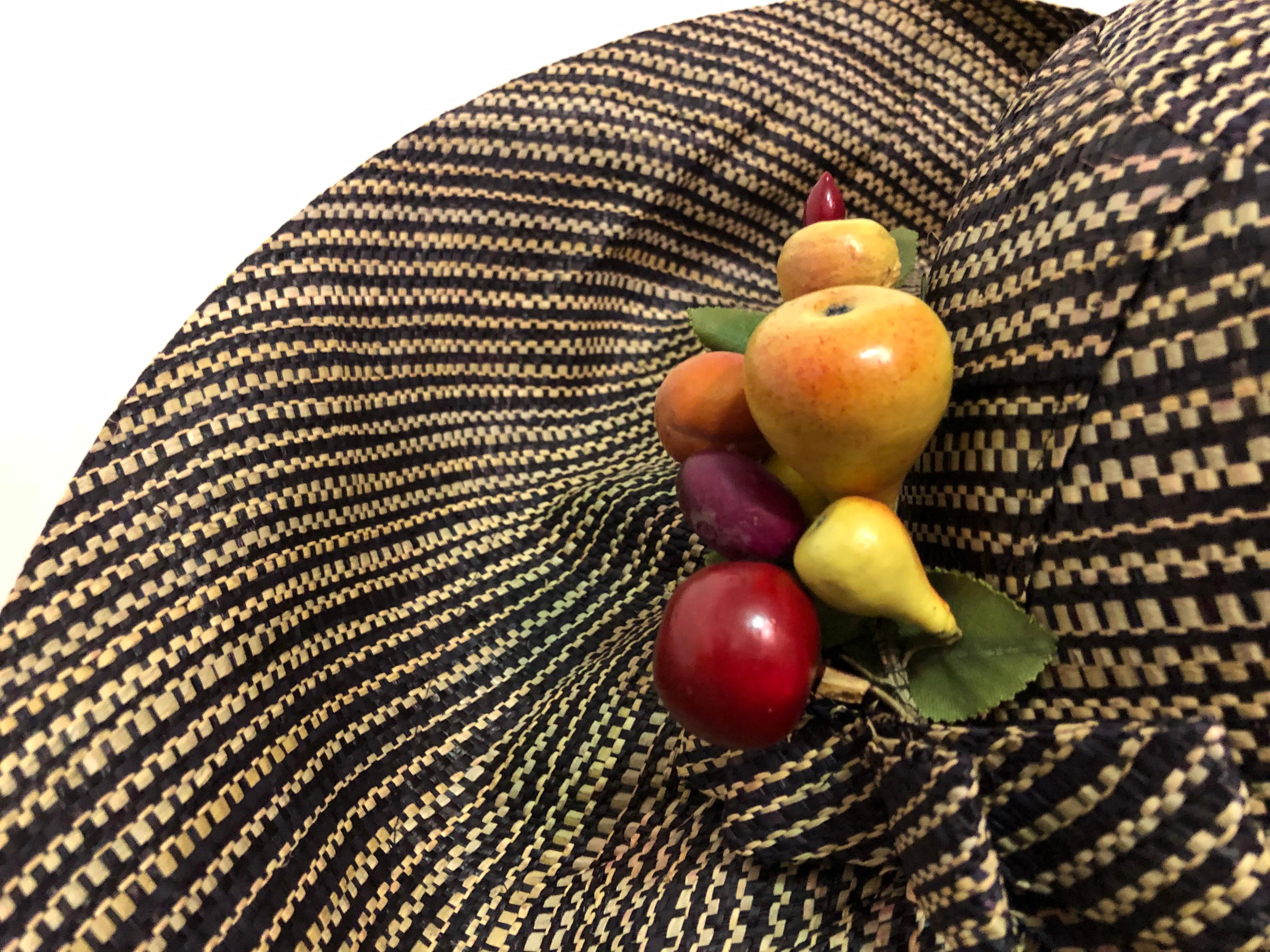 1960s Style Woven 2 Tone Straw Hat With Dramatic Brim & Vintage Fruit Corsage  In Excellent Condition In Gresham, OR