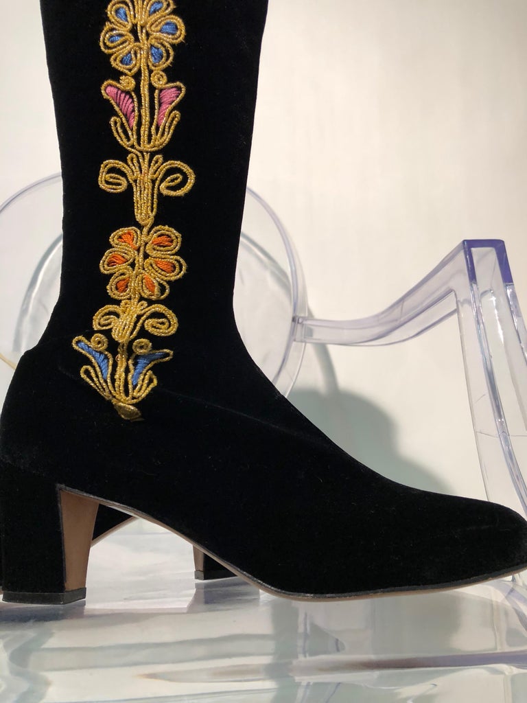 Black Velvet Knee-High Boots With Romantic Floral Cord Embroidery ...