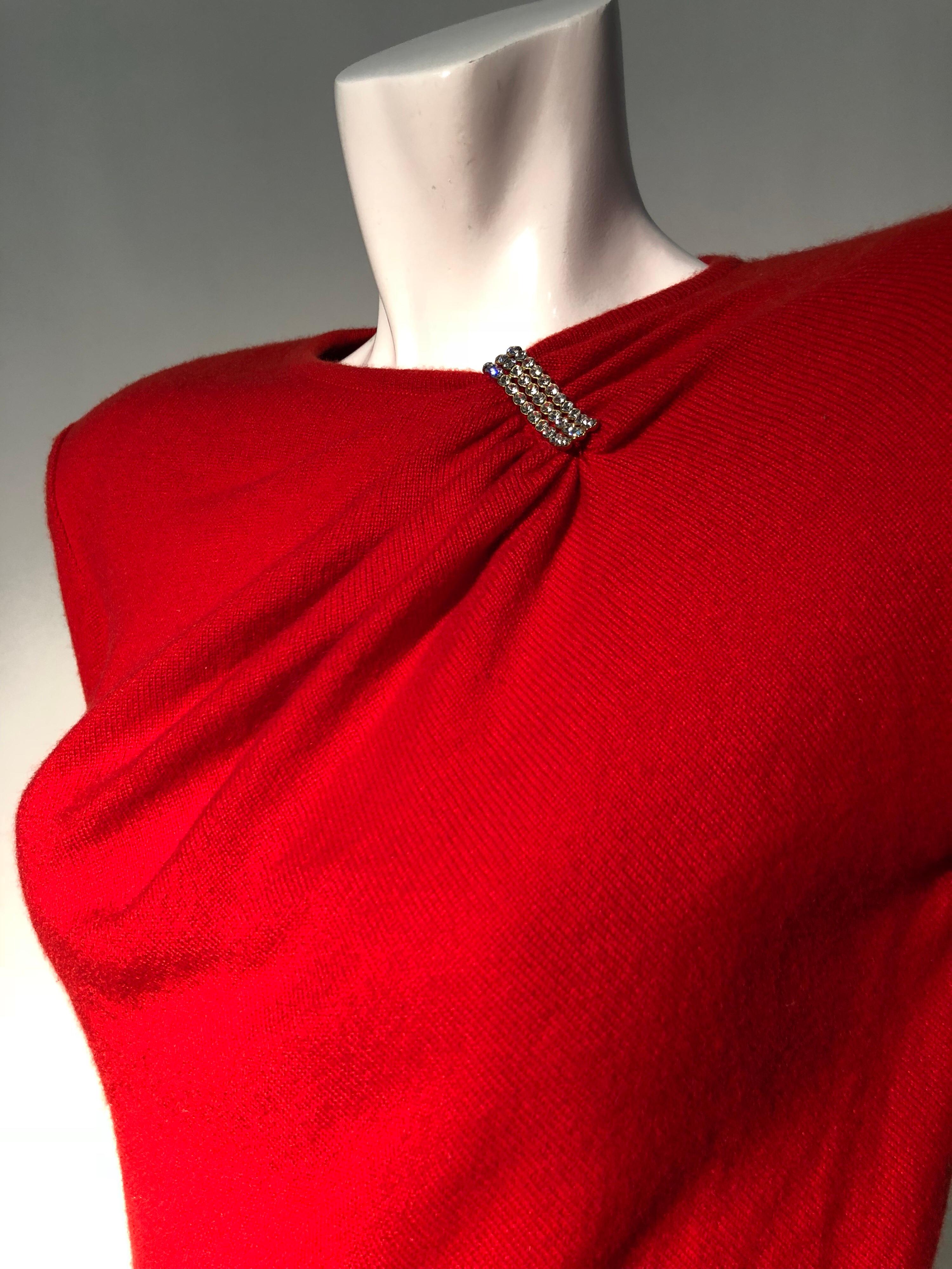 Women's 1980s Valentine Red Wool Knit Top W/ Structured Shoulders & Rhinestone Detail