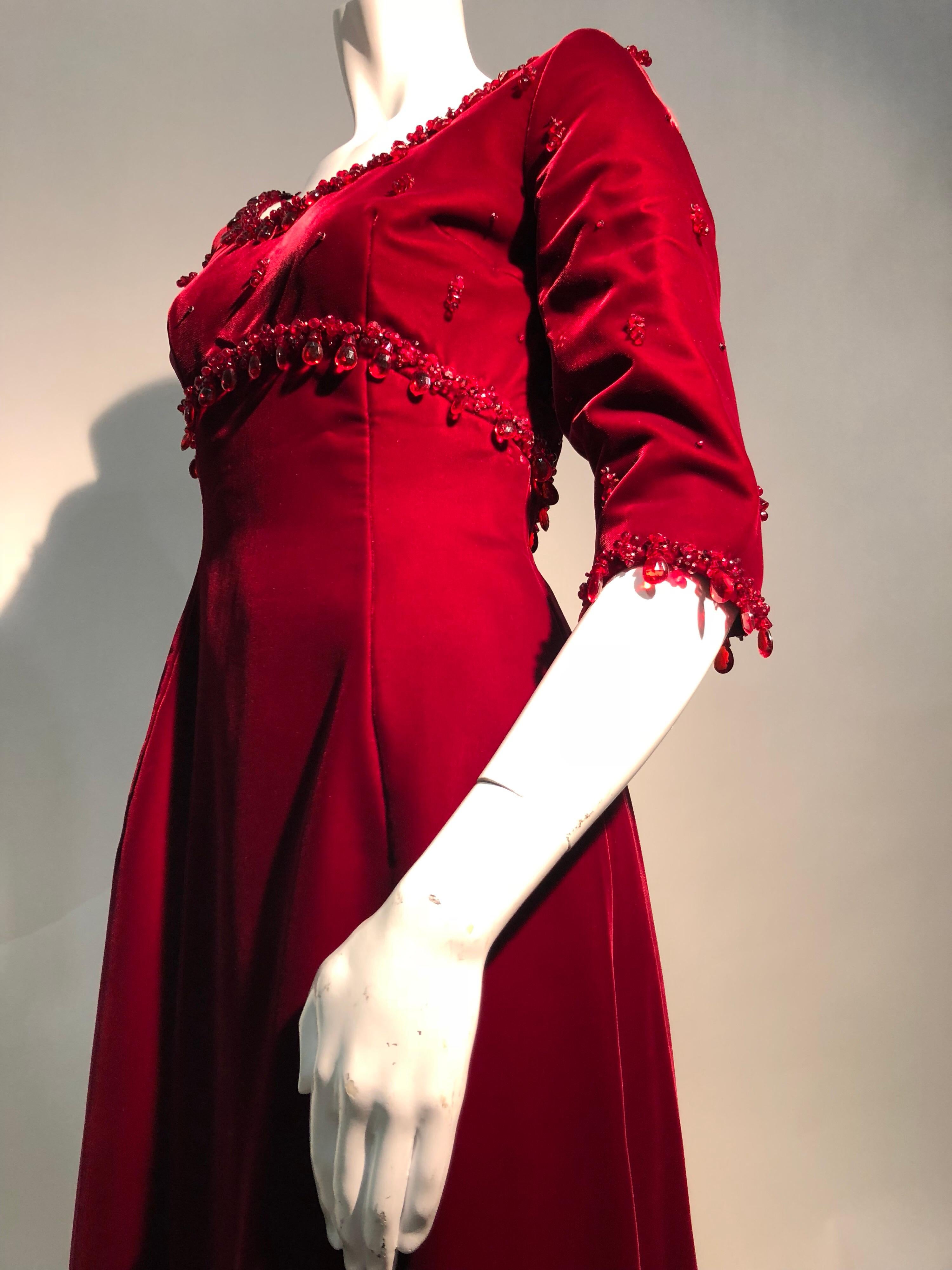 1960s Nina Ricci Couture Ruby Velvet Gown & Cape Ensemble W/ Heavy Bead Trim  In Excellent Condition For Sale In Gresham, OR