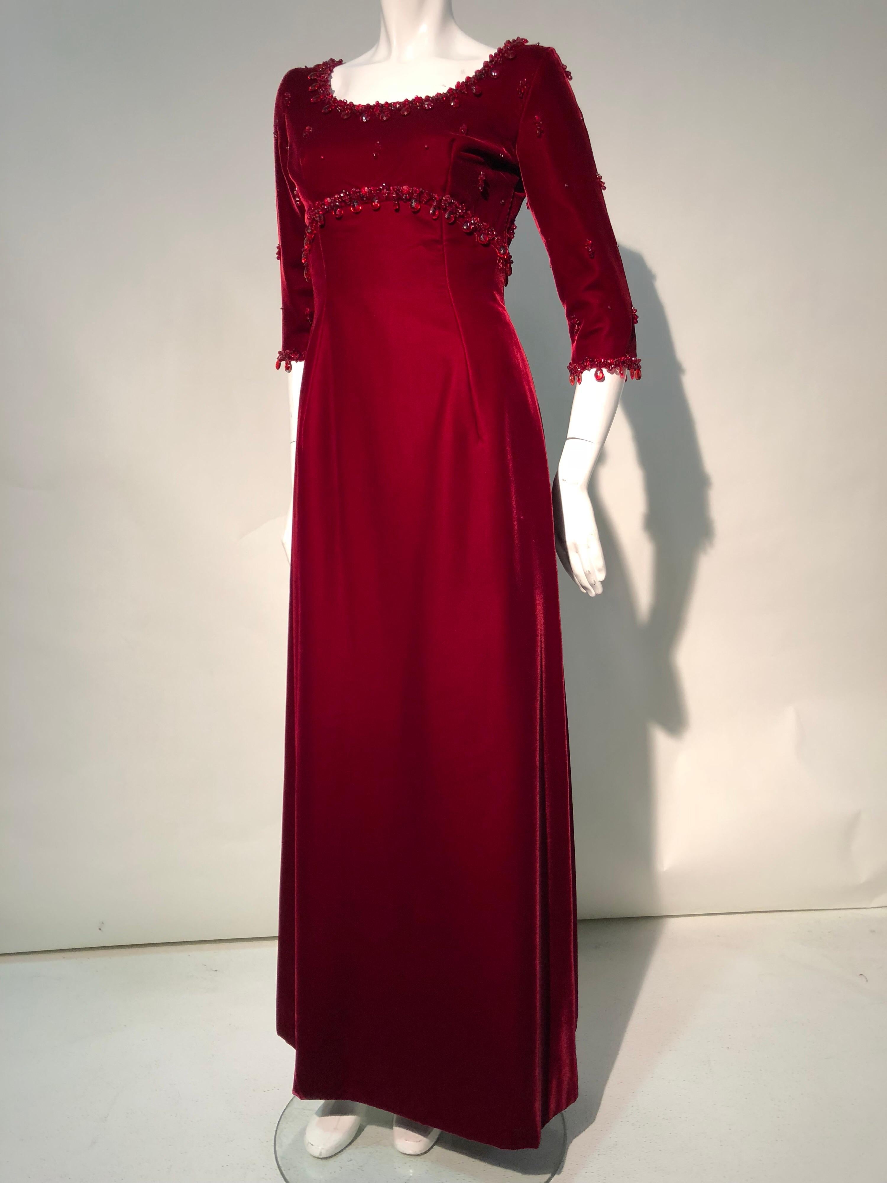 1960s Nina Ricci Couture Ruby Velvet Gown & Cape Ensemble W/ Heavy Bead Trim  For Sale 7